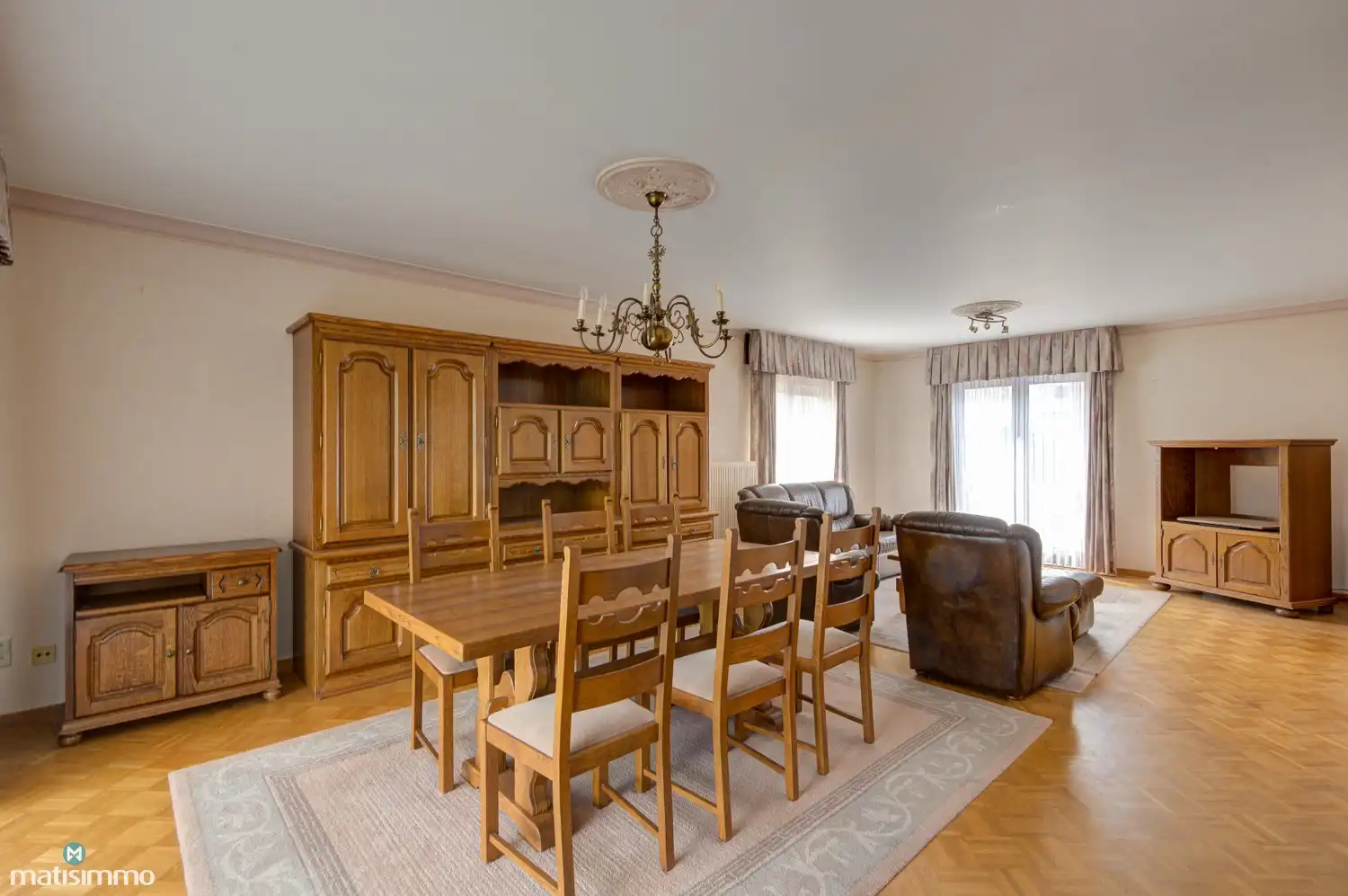 MEERSGEZINSWONING (2 APP.) MET 2 GARAGES, KELDER, ZOLDER EN RUIME TUIN IN MUNSTERBILZEN foto 6