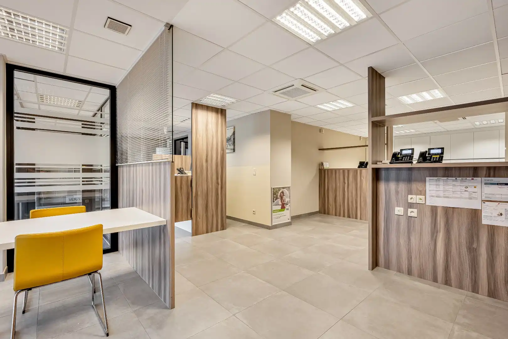 Commerciële ruimte op visibele locatie foto 5