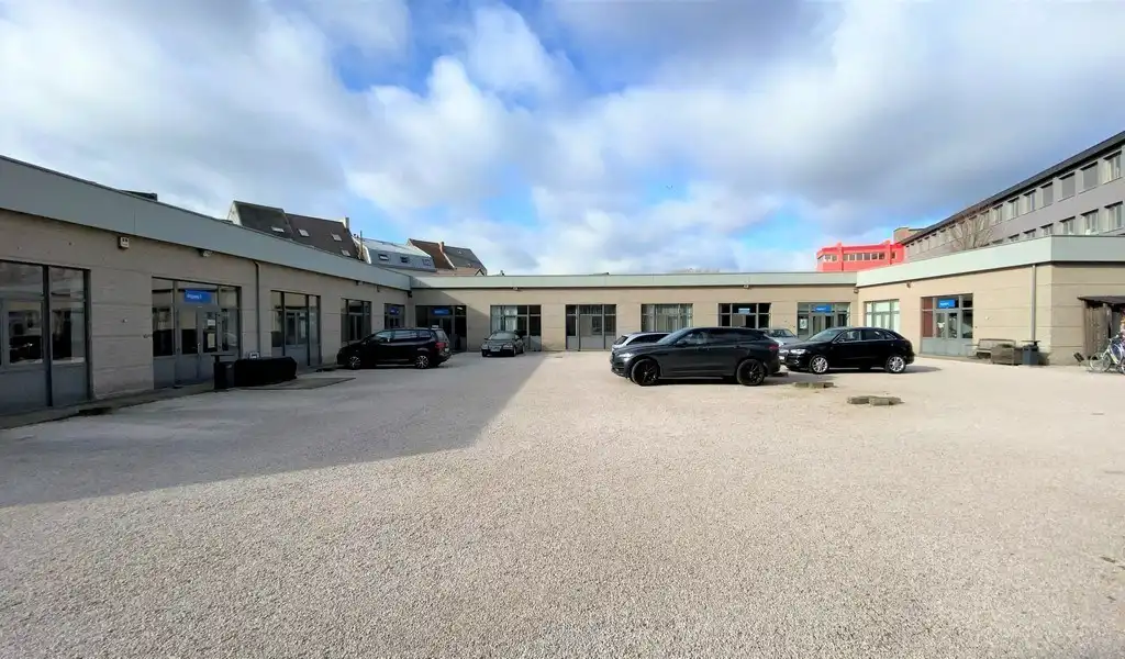 Gerenoveerde kantoorruimte te huur aan Begijnhoflaan in Gent foto 29