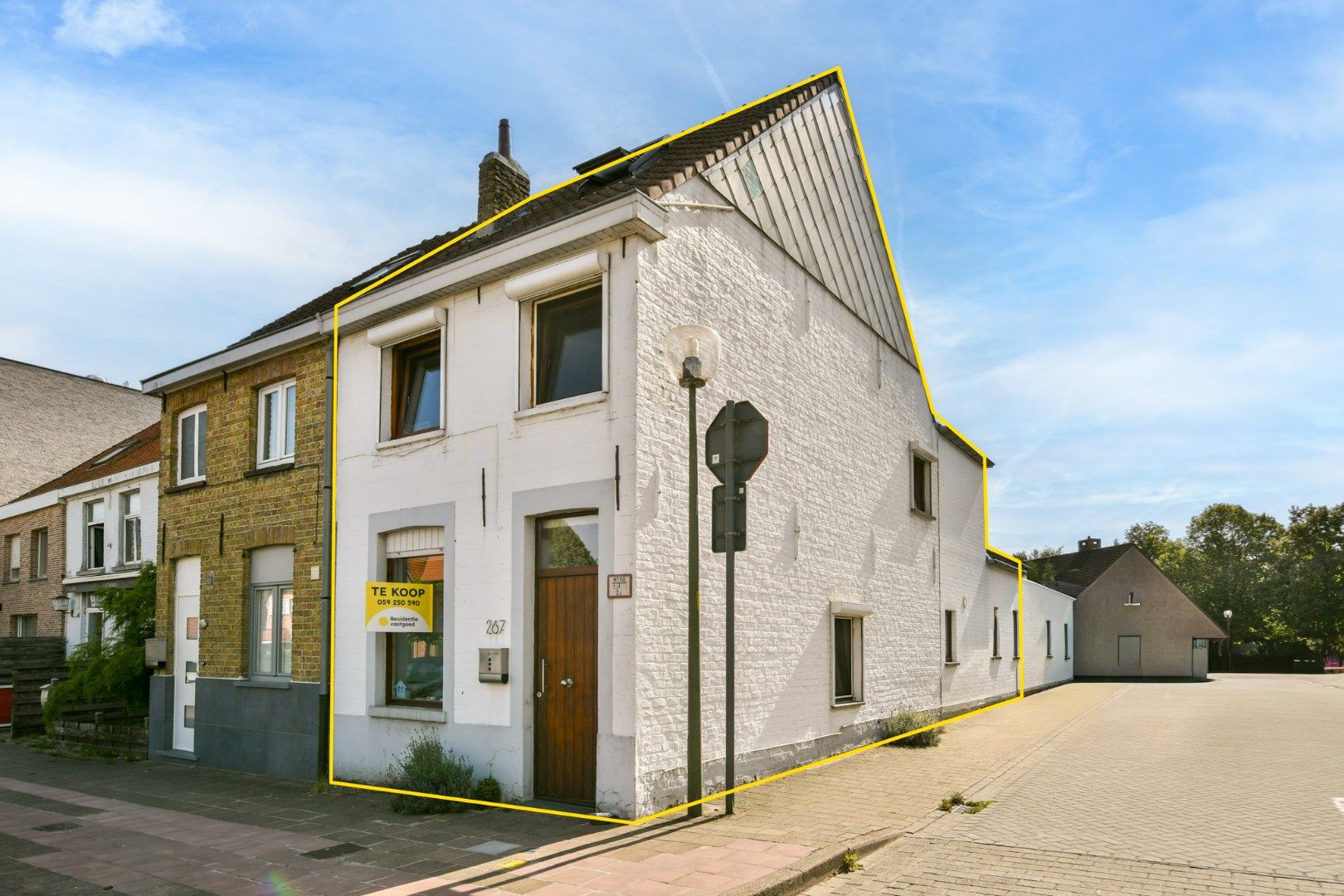 Gezellige hoekwoning met stadstuin in St-Andries foto 12