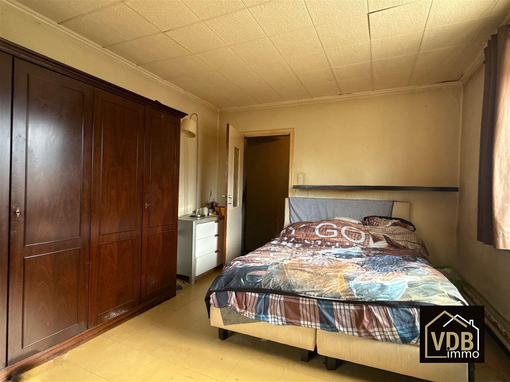 HANDELSHUIS MET WOONST foto 46