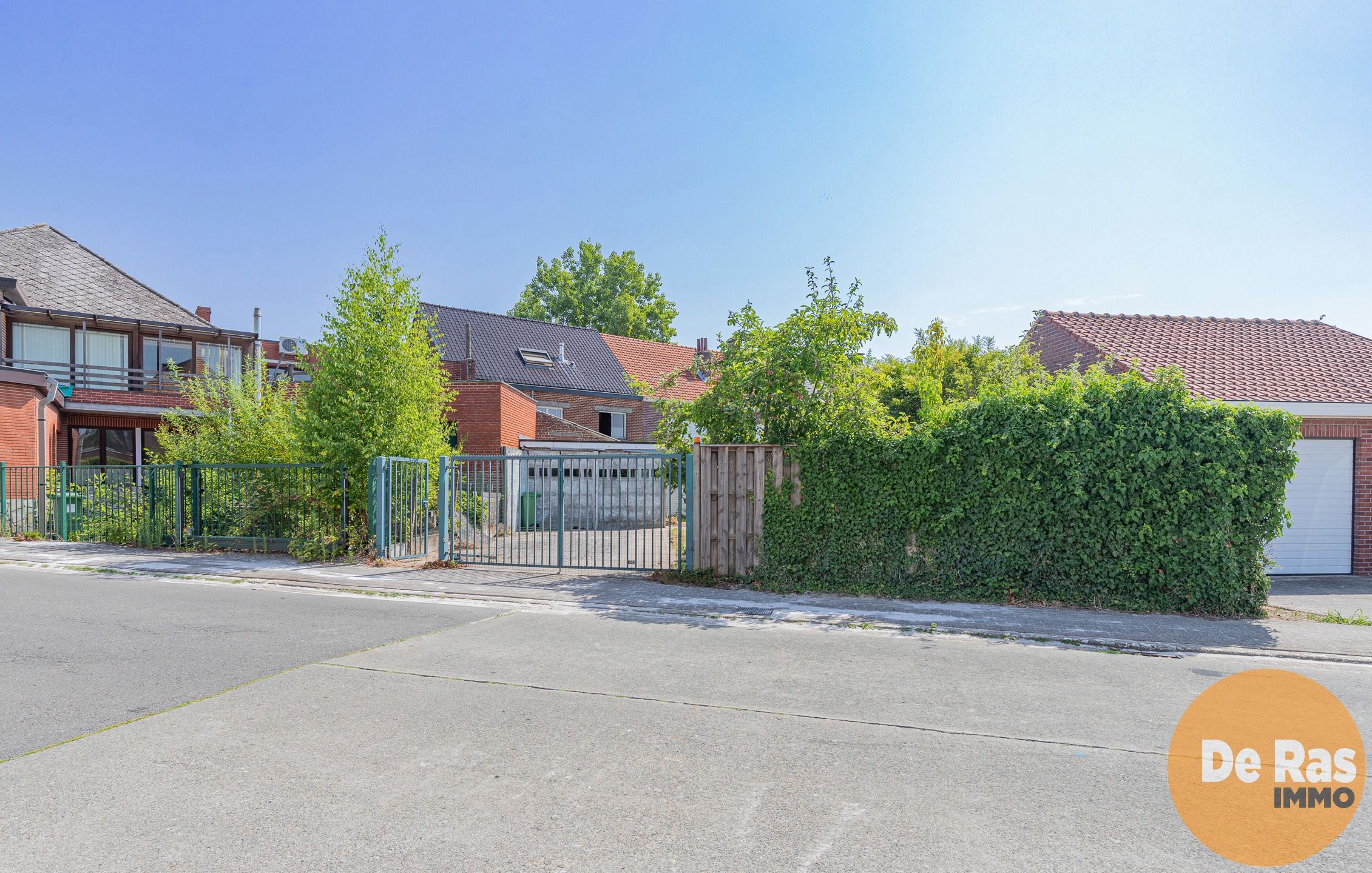 Hillegem - Ruime gezinswoning met 4 slpk, garage en tuin foto 29