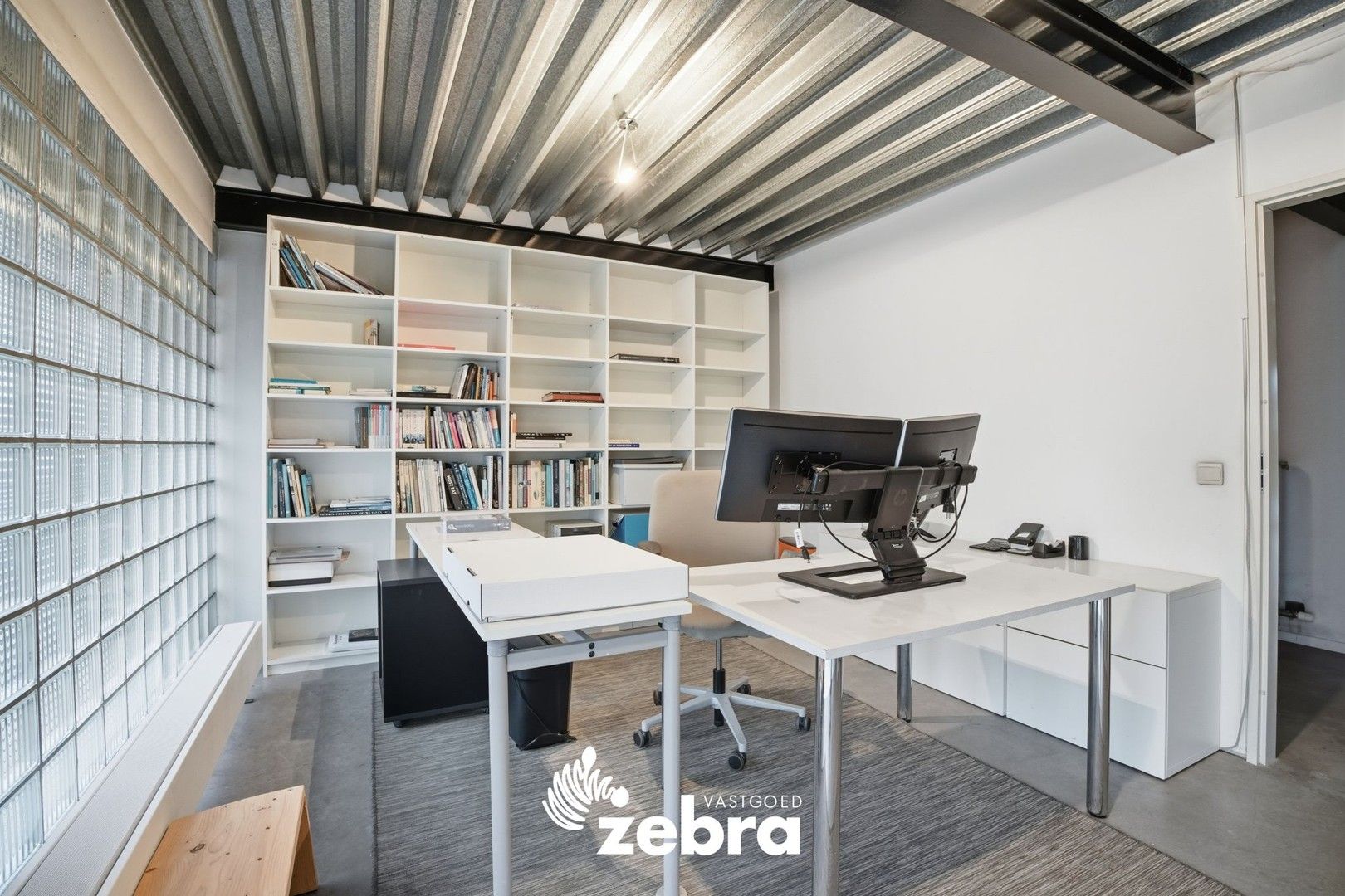 Unieke woning nabij het centrum van Meulebeke! foto 7