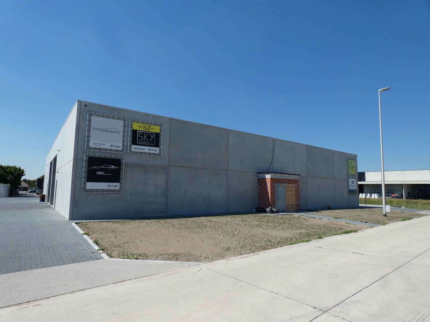 Recente loods, (225 m²),  Industrieterrein Torhout foto 9