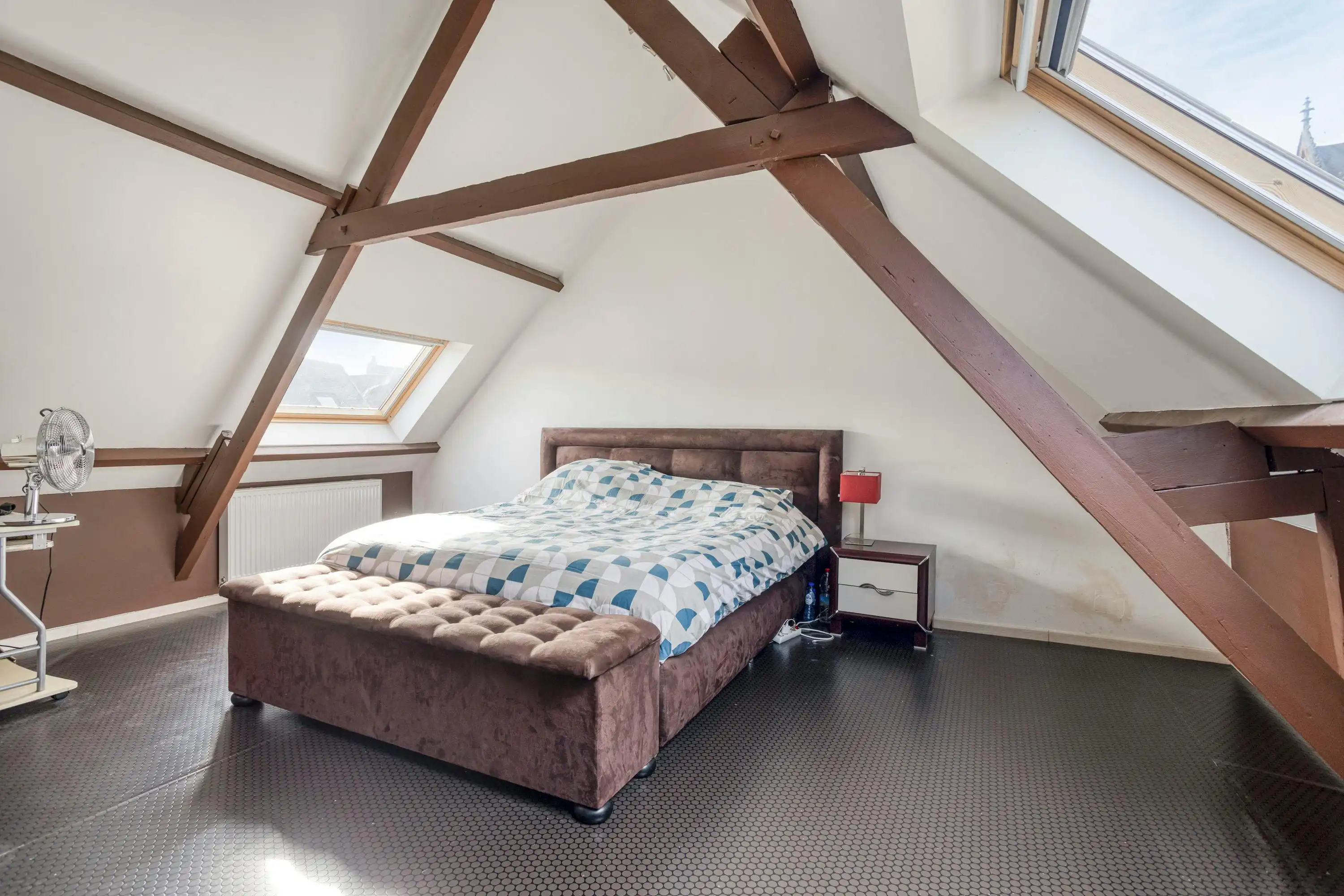 Karaktervol huis te koop in Brugge centrum foto 13