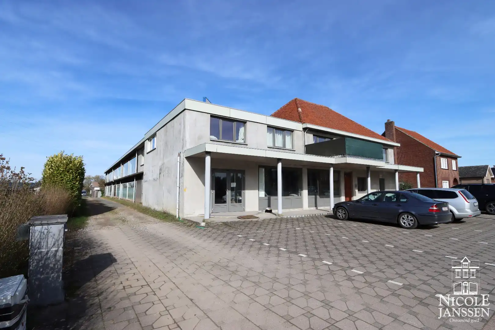 Interessante opbrengsteigendom foto {{pictureIndex}}