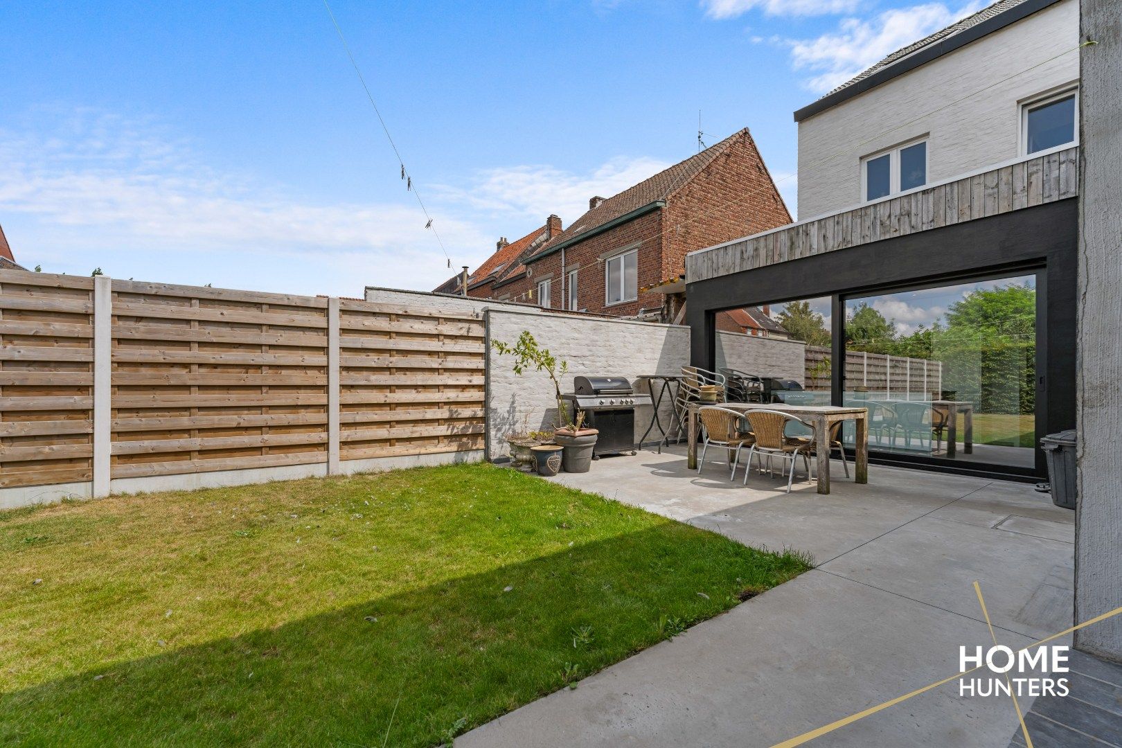 Instapklare, volledig gerenoveerde rijwoning met garage in hartje Wervik foto 21
