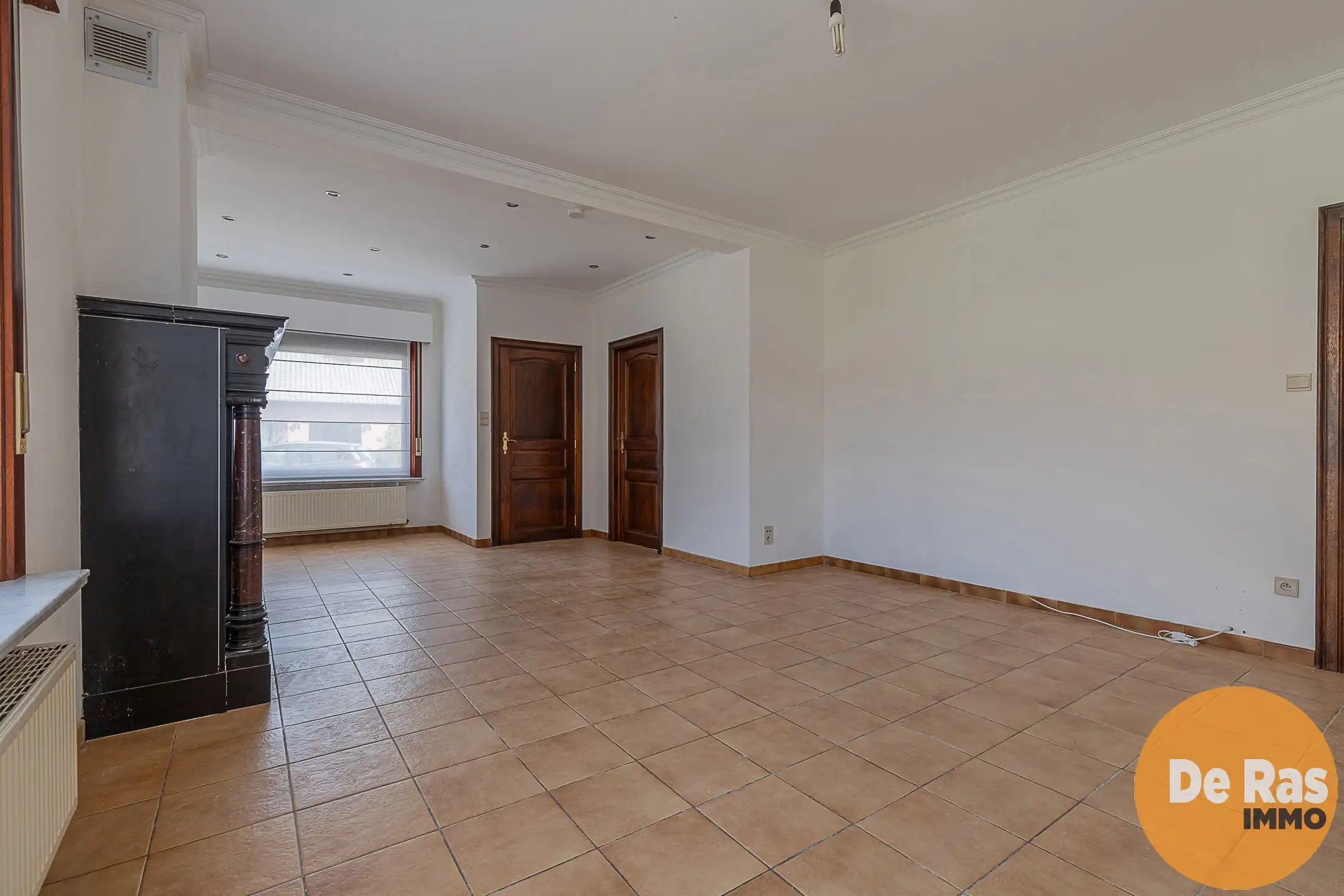 WICHELEN - Centraal gelegen halfopen bebouwing met 4 slpk.  foto 6