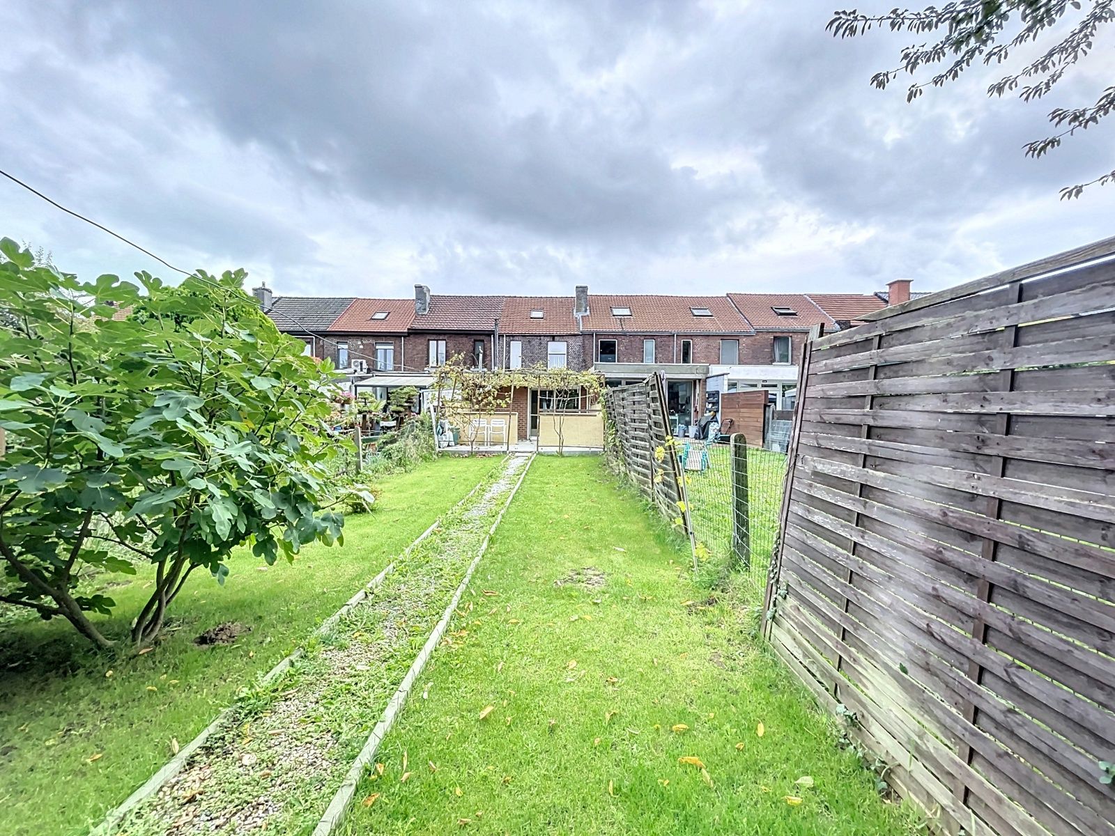 Instapklare rijwoning met 3slpks - tuin op de stadsrand. foto 25