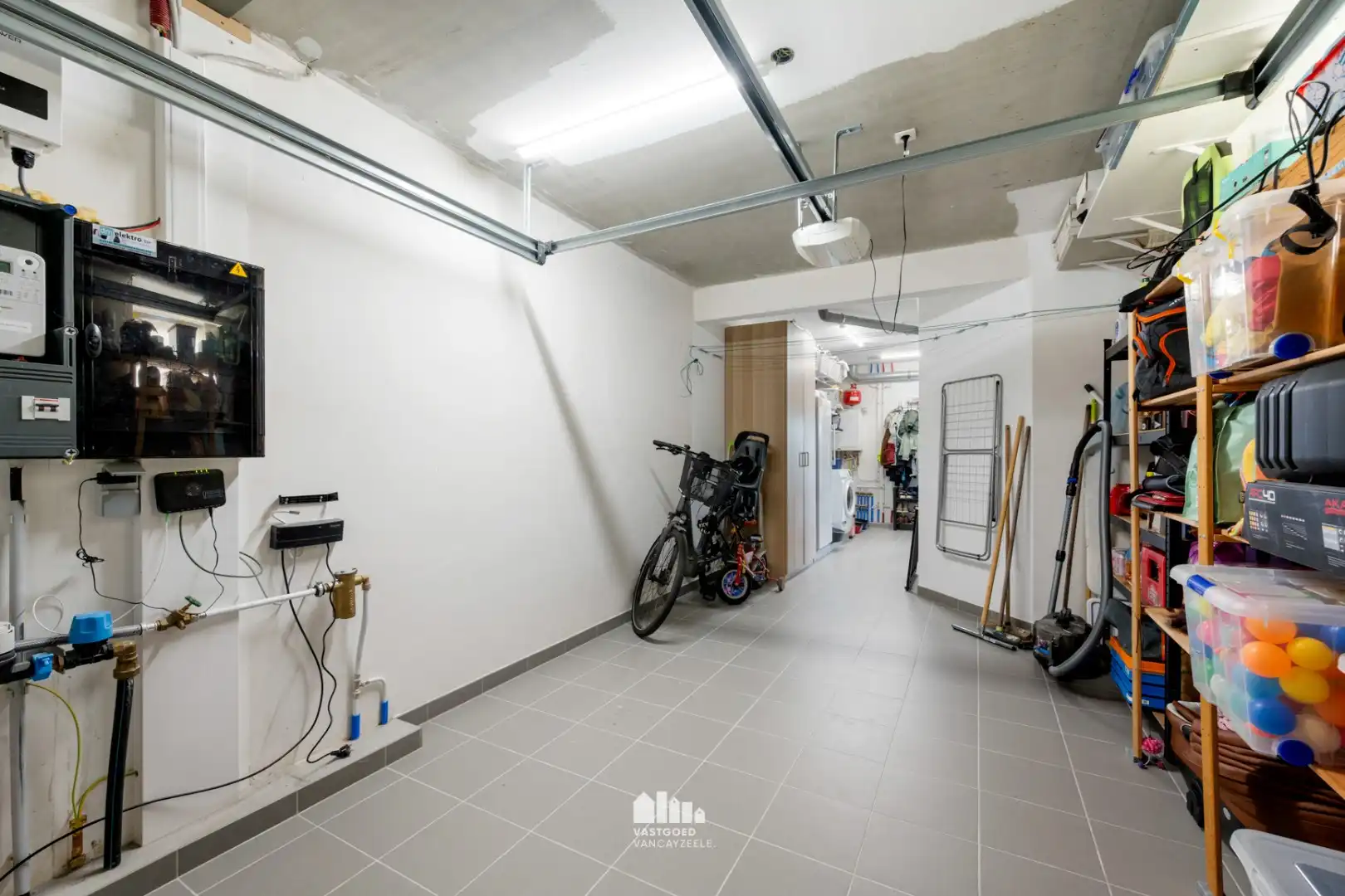 Recente halfopen woning (bj:2023) met landelijk uitzicht in Wijtschate foto 17