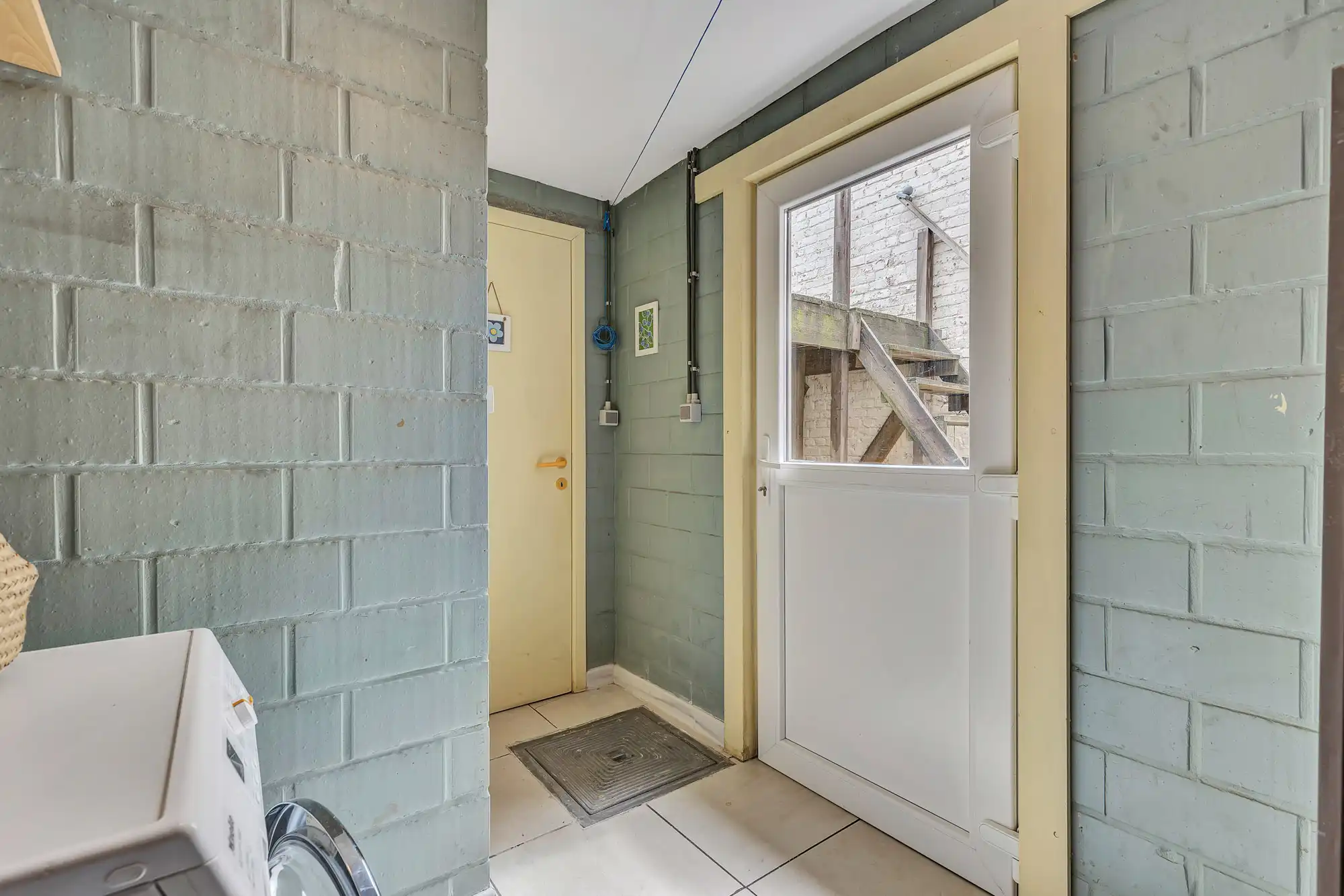 Instapklare rijwoning met 4 slpks, 2 badkamers en terras foto 8