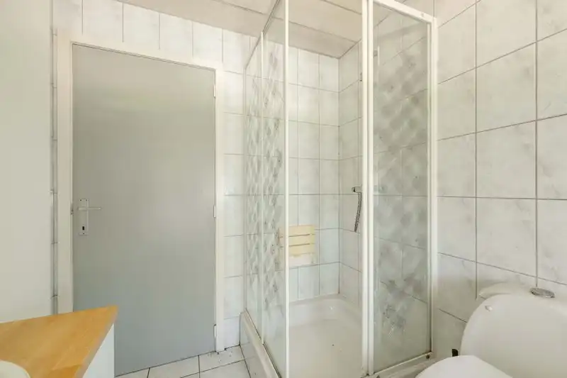 Grondig te renoveren woning op ruim perceel van 1384 m²  TE KOOP in Wielsbeke!⭐ foto 9
