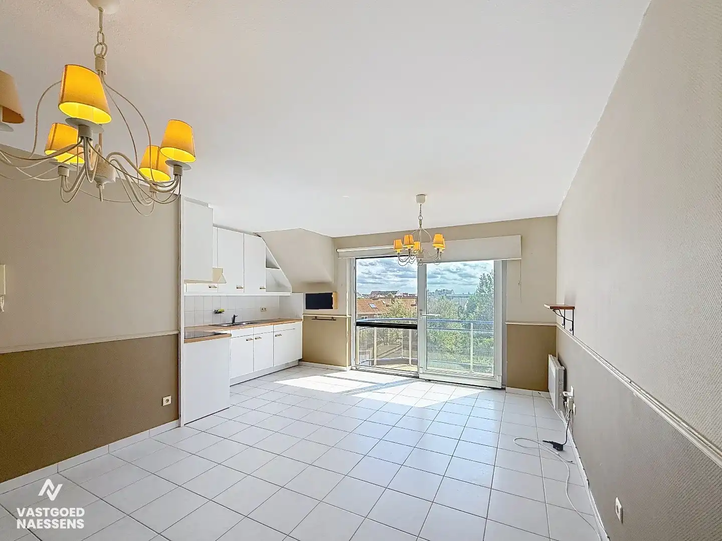 DUPLEX-APPARTEMENT MET 1 SLPK EN TERRAS  foto 3