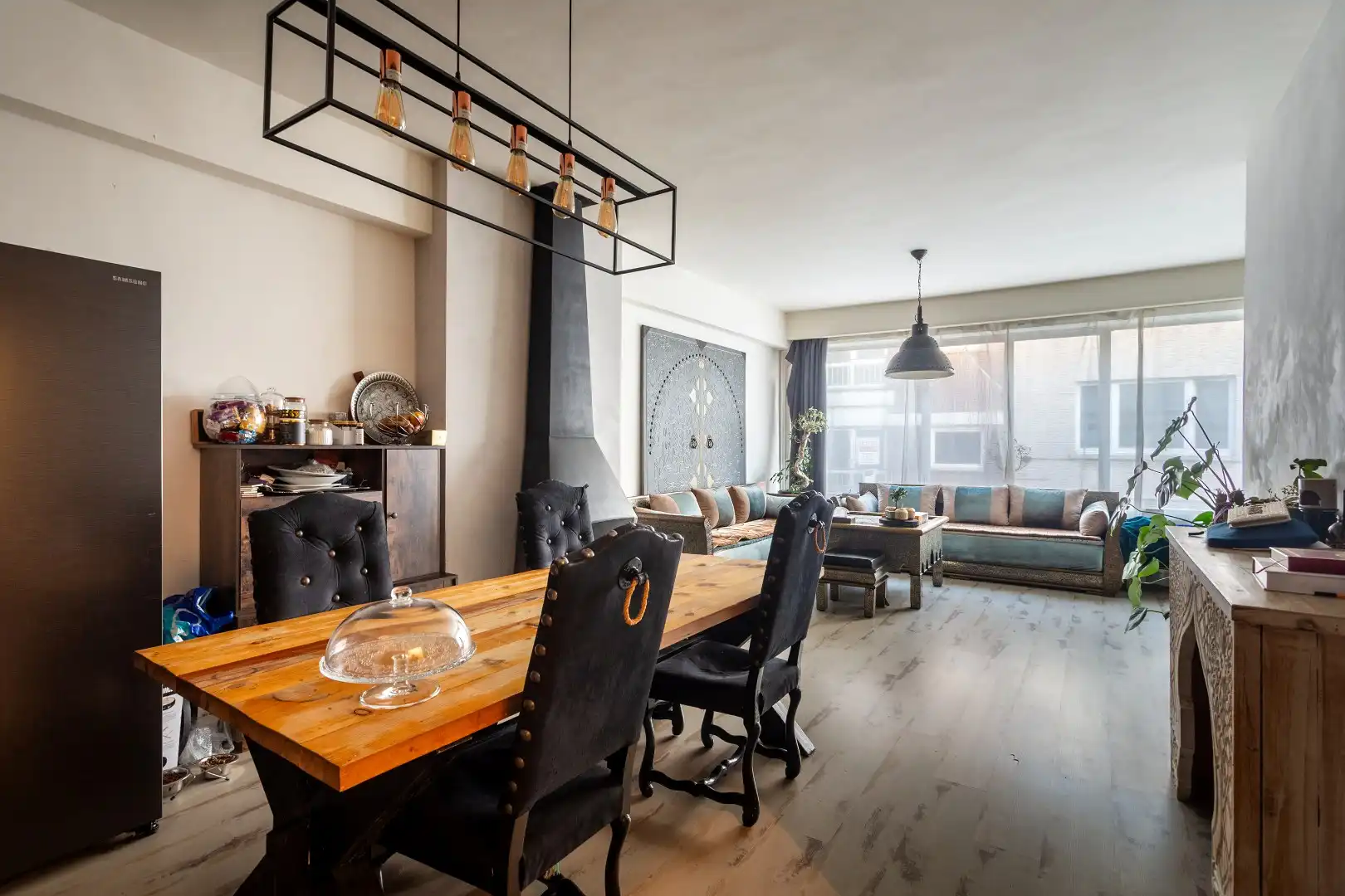 Woning met ruime garage en twee terrassen nabij Park Spoor Noord foto 2