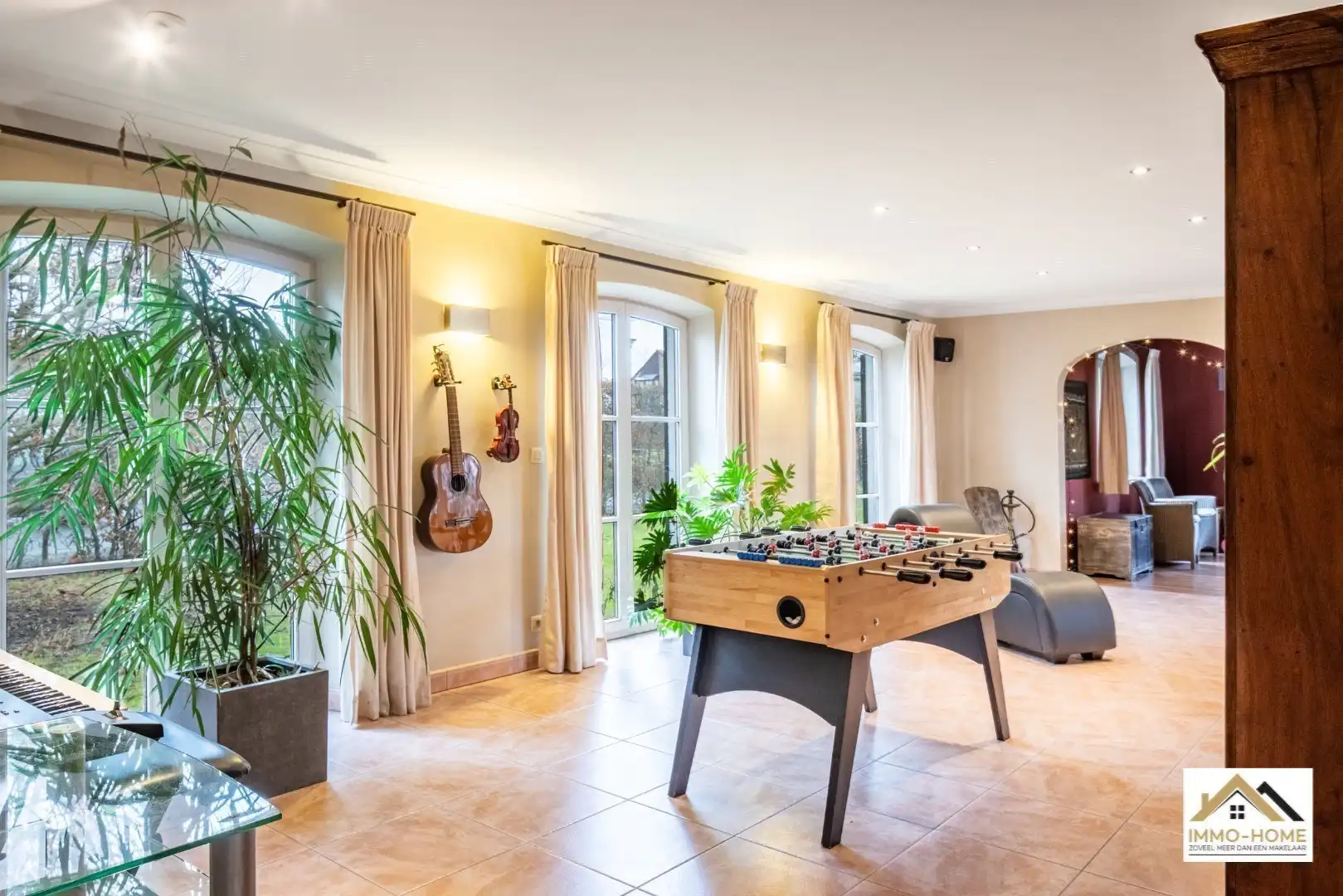 Stijlvolle en ruime villa op toplocatie te Merelbeke  foto 6