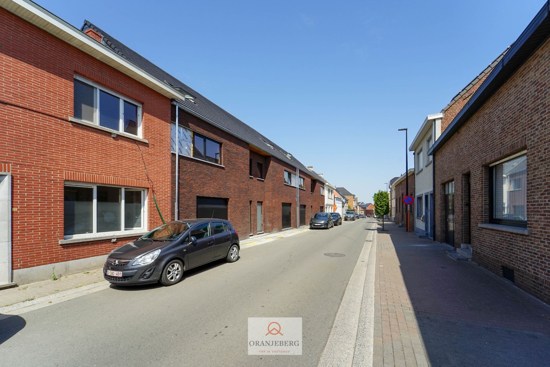 Ideaal te renoveren rijwoning + werkplaats + garage + tuin voor 591m² foto 3
