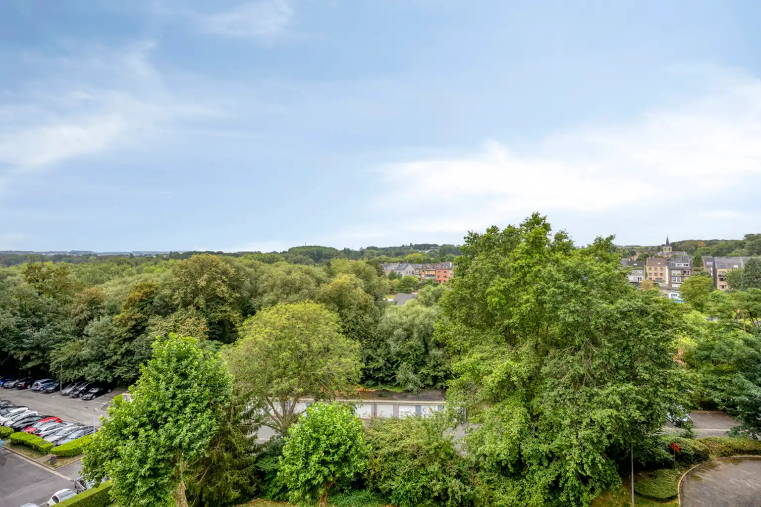 Volledig gerenoveerd appartement van 83 m² met 2 terrassen foto 16