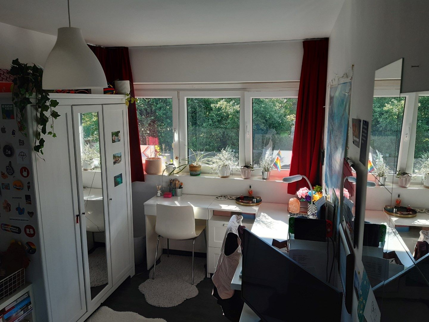 Rustig wonen (half open met garage). foto 11