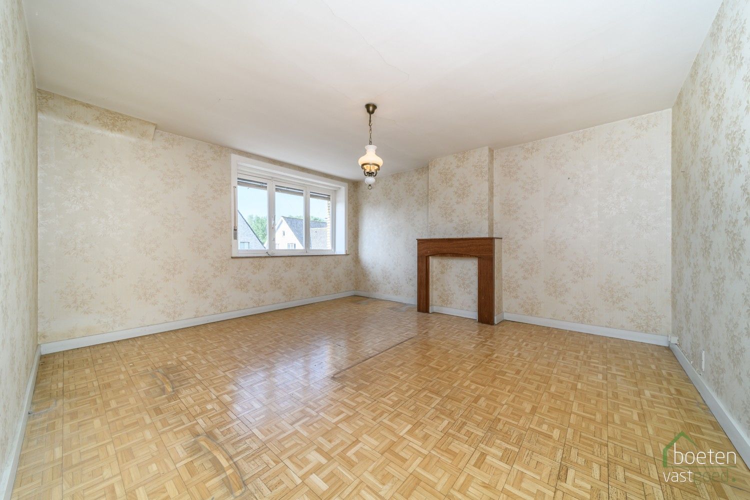 Alveringem: woonhuis op mooie centrale ligging, met een zalige diepe tuin op 834m² grondoppervlakte, renovatieproject met heel wat potentieel! foto 10