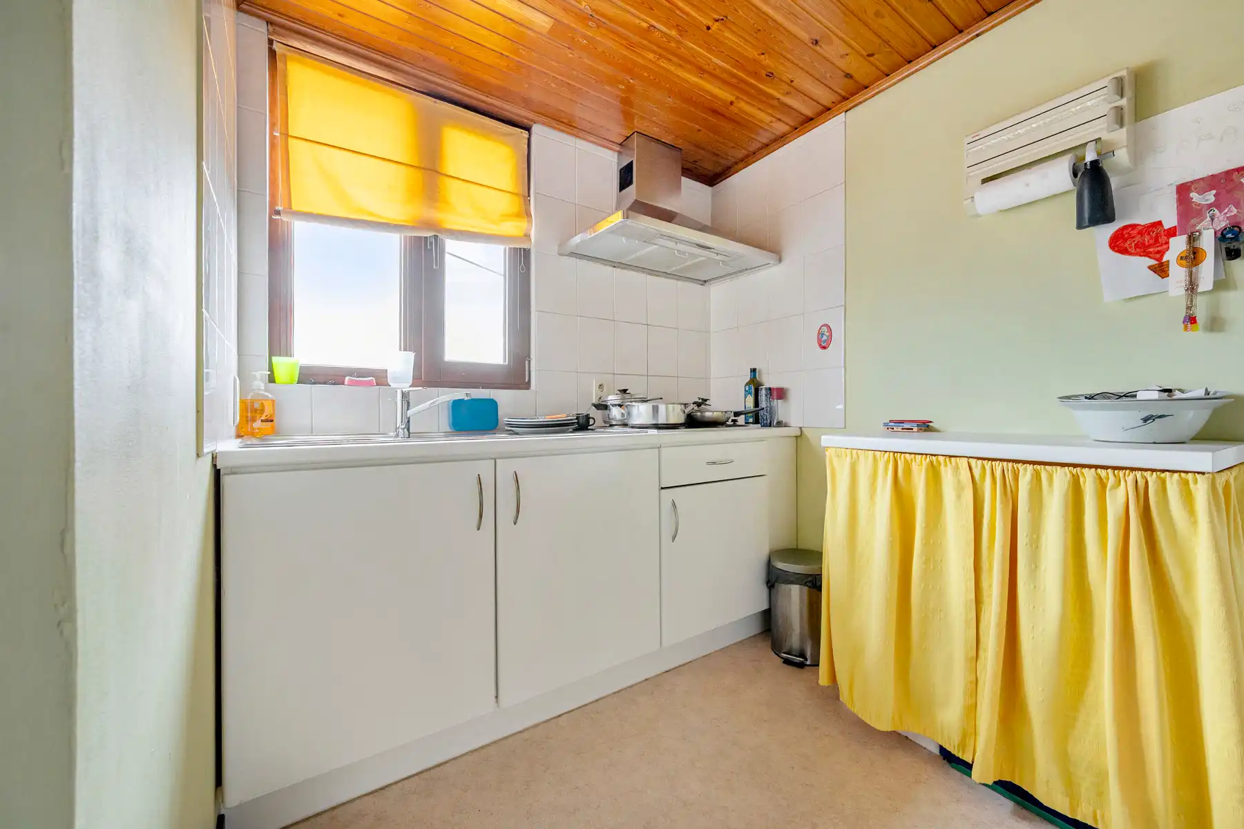 Opbrengsteigendom met 2 appartementen en handelsruimte foto 21