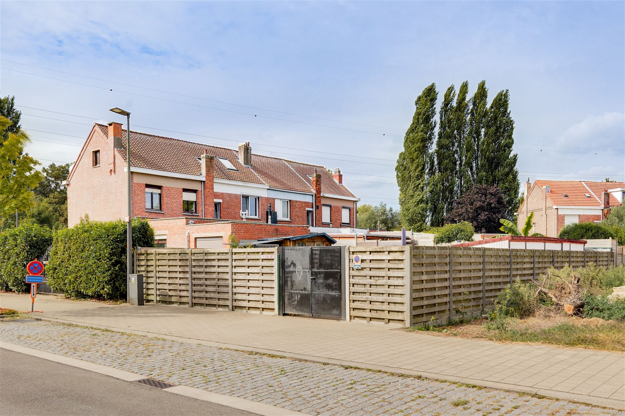 Instapklaar huis 4 slpk, tuin en garage te Ekeren foto 2