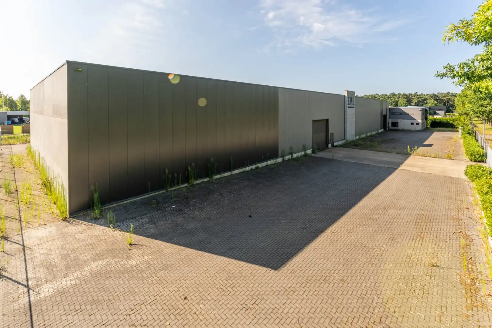 Industriehal (451 m²) met buitenterrein te huur foto 3