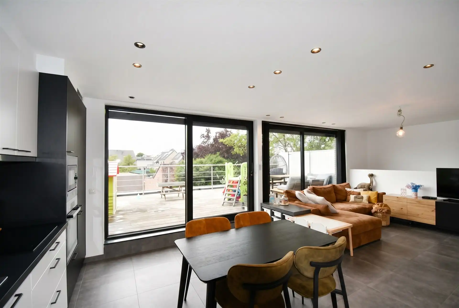 Duplex appartement met twee slaapkamers in Hamme  foto 2