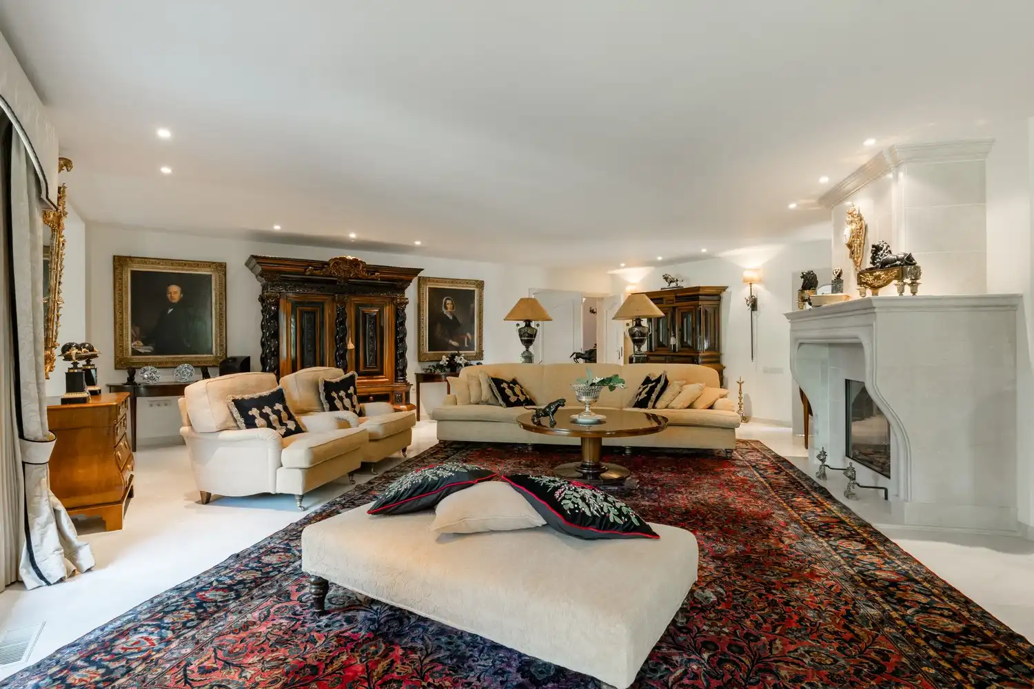 Prachtige villa op een uitzonderlijk domein van 20600m² foto 14