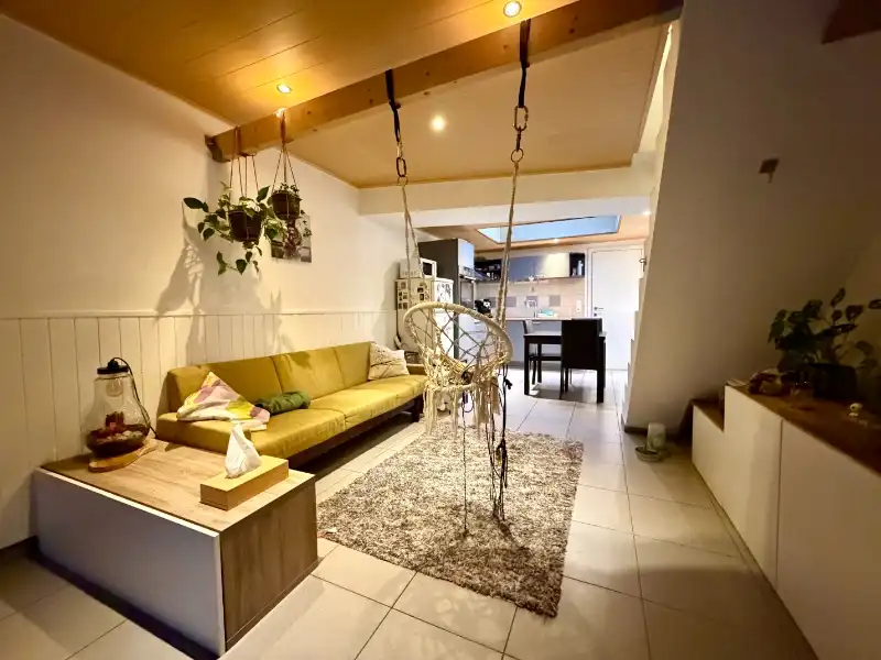 KNUSSE COMFORTABELE RIJWONING MET 2 SLAAPKAMERS foto 2