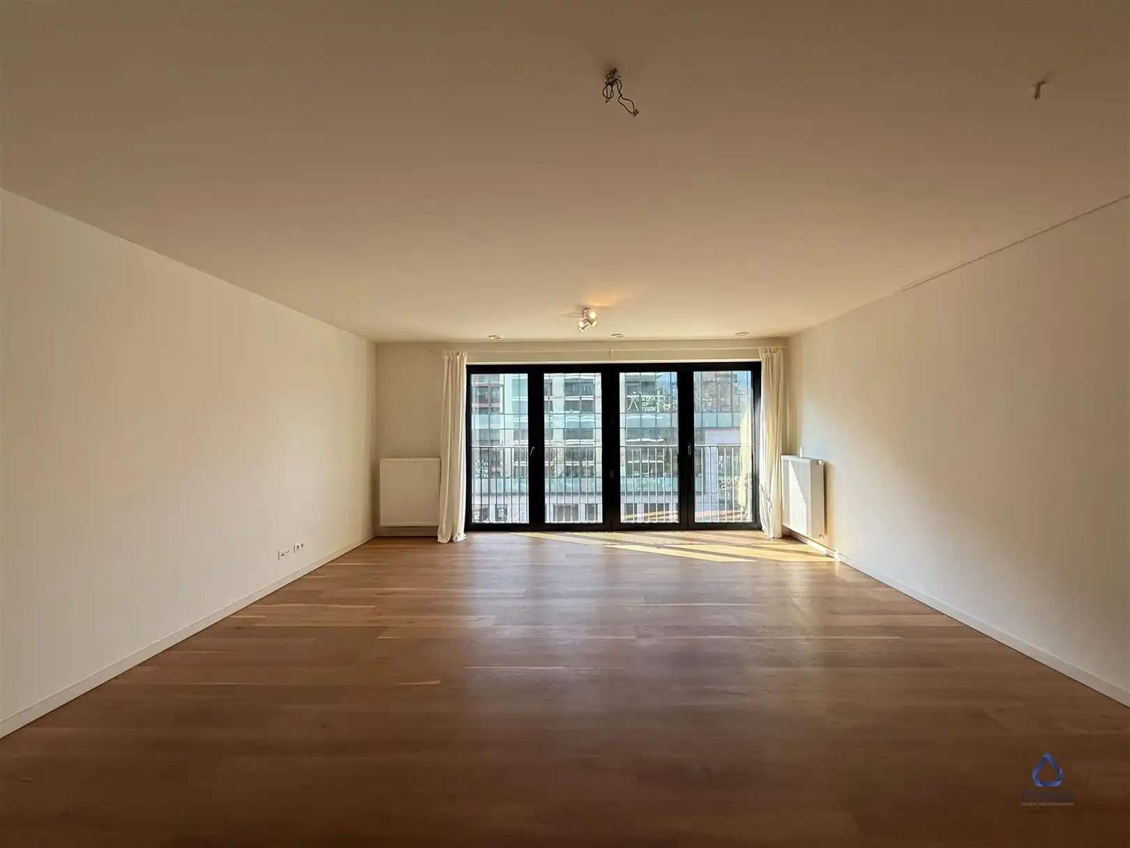 Modern nieuwbouwappt 2-SLK te Tour & Taxis foto 7