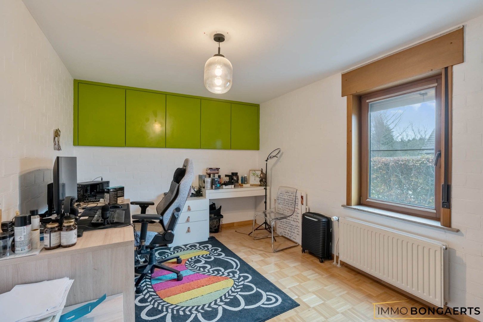 Ruime woning met 5 slaapkamers foto 13