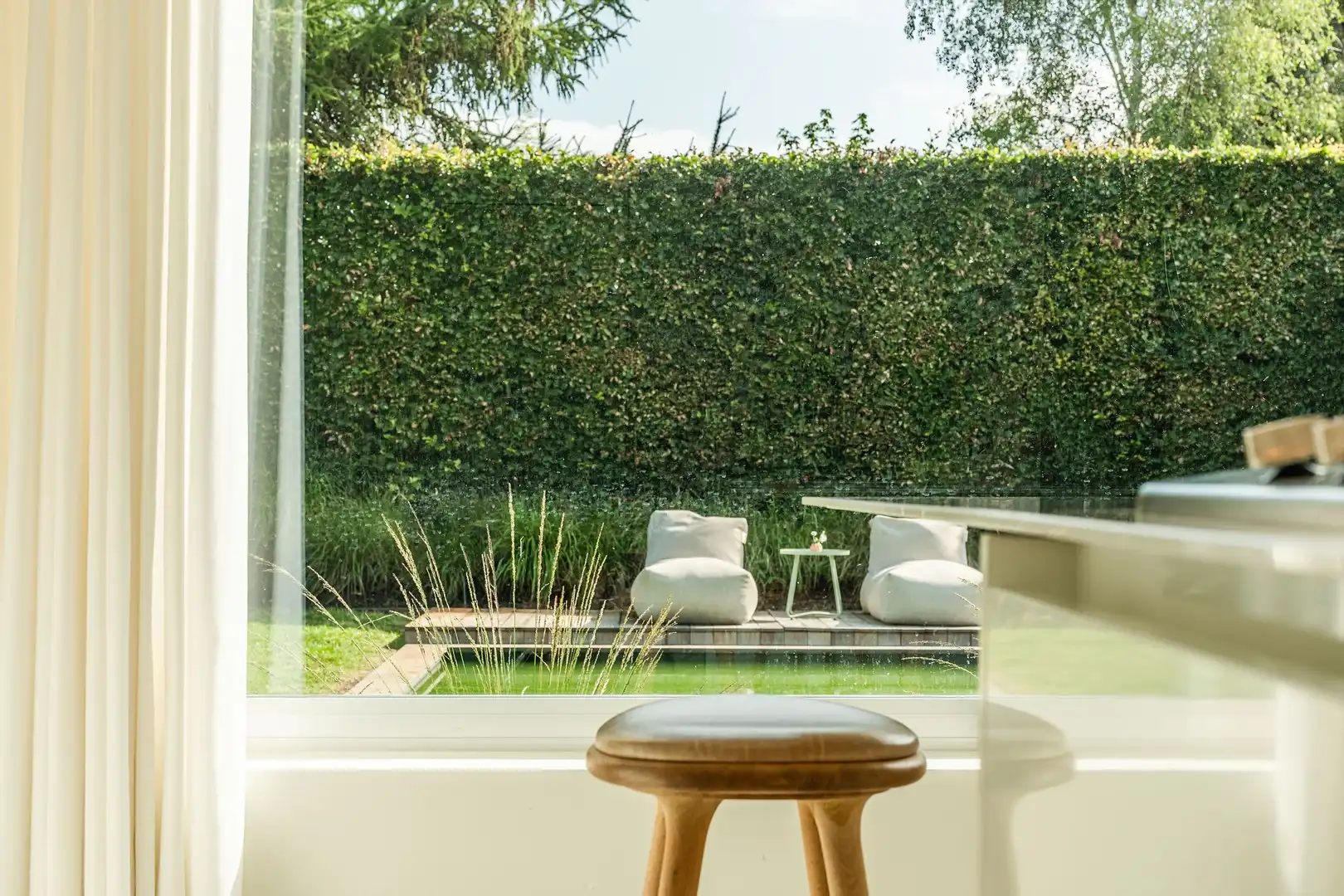 Exclusieve villa met zwemvijver op een absolute toplocatie in Bornem foto 10