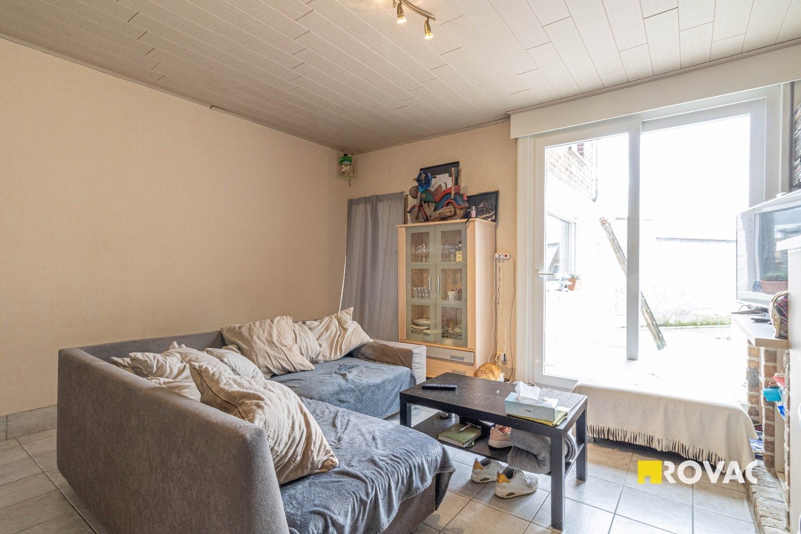 Rijwoning met 2 slaapkamers (mogelijks 3) en koer foto 5