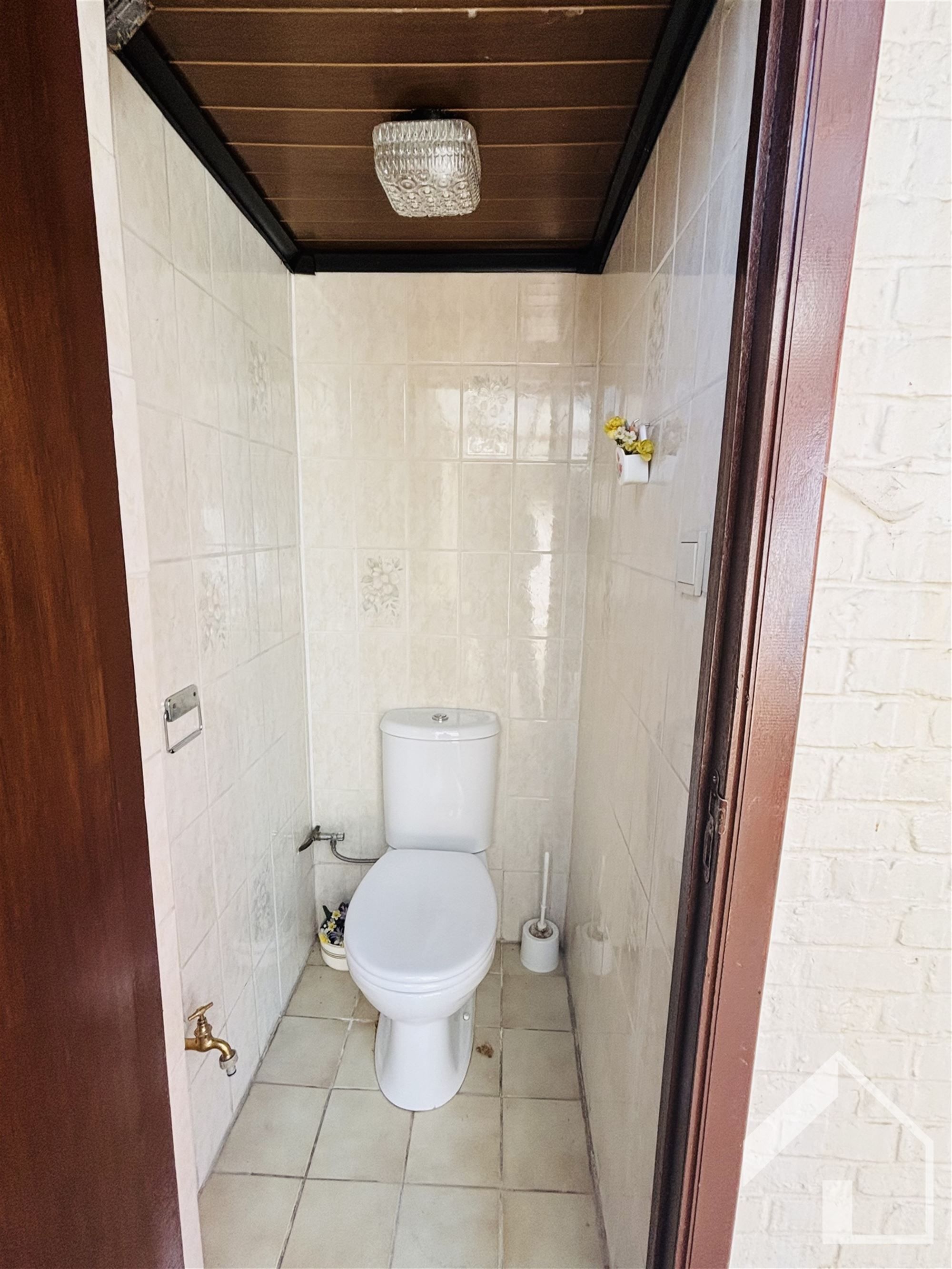 Te renoveren woning foto 6