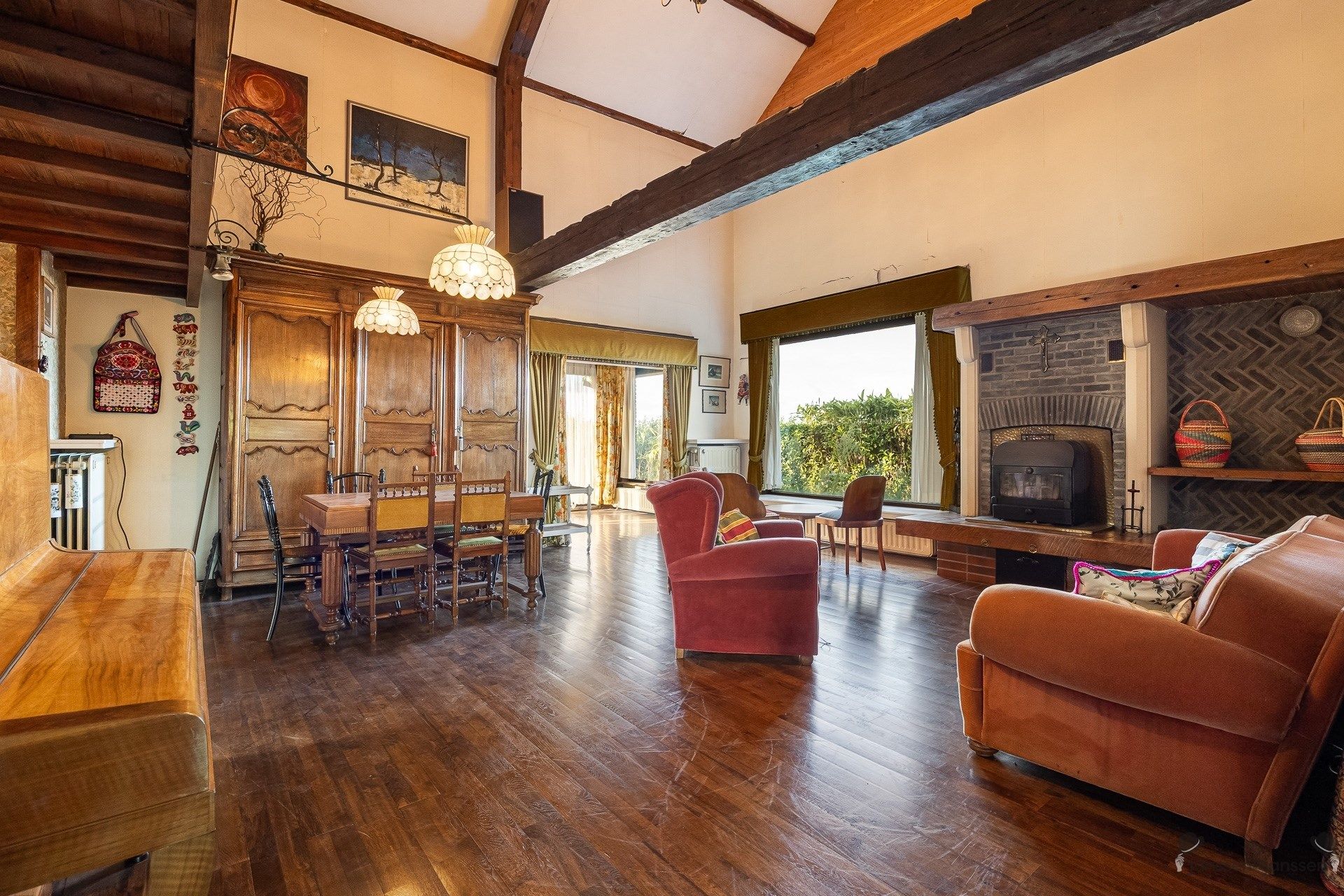 Te renoveren woning op unieke landelijke locatie! foto 16