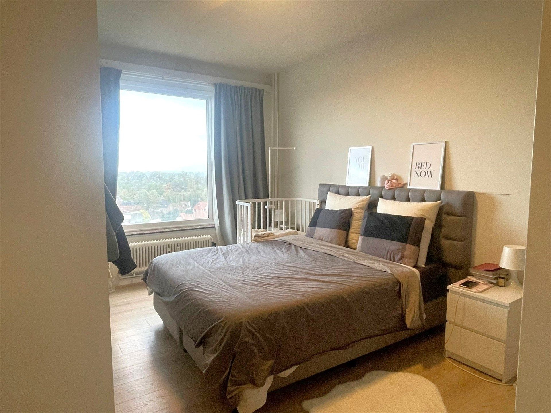 Gerenoveerd app met 2 slpks en fantastisch uitzicht! foto 6