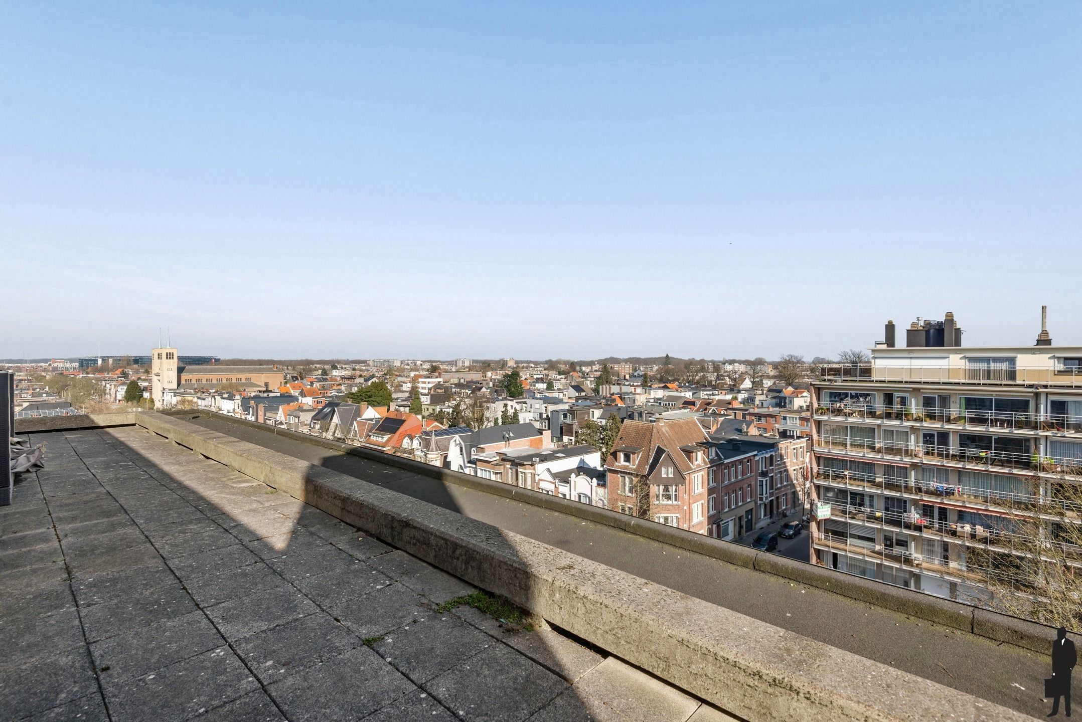 Penthouse met uniek terras foto 21
