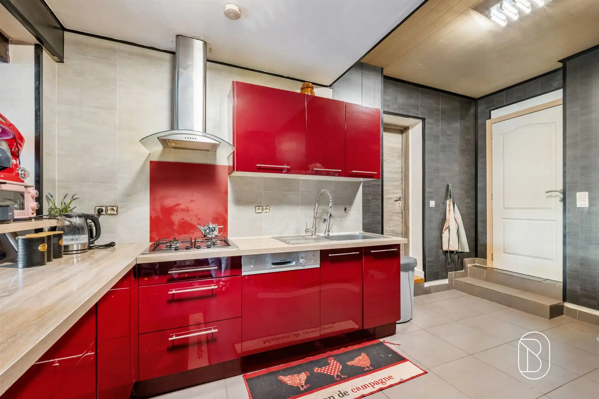 Rustig gelegen woning met aangename tuin foto 9