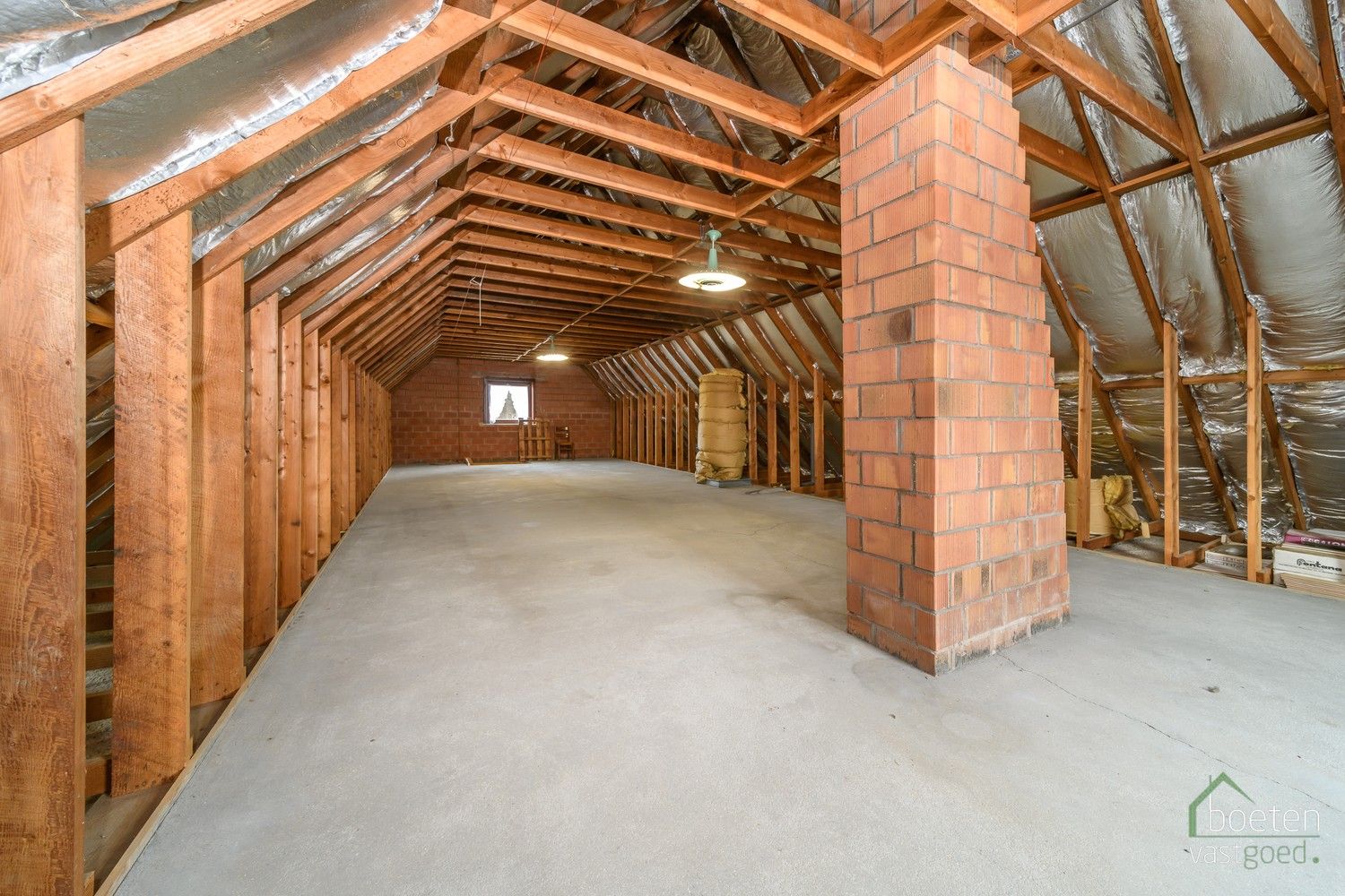 Reninge: Verzorgde gelijkvloerse woning met heel wat potentieel, fantastische tuin met open zicht op de Reningse broeken op 1.108m² totale grondopp. foto 17