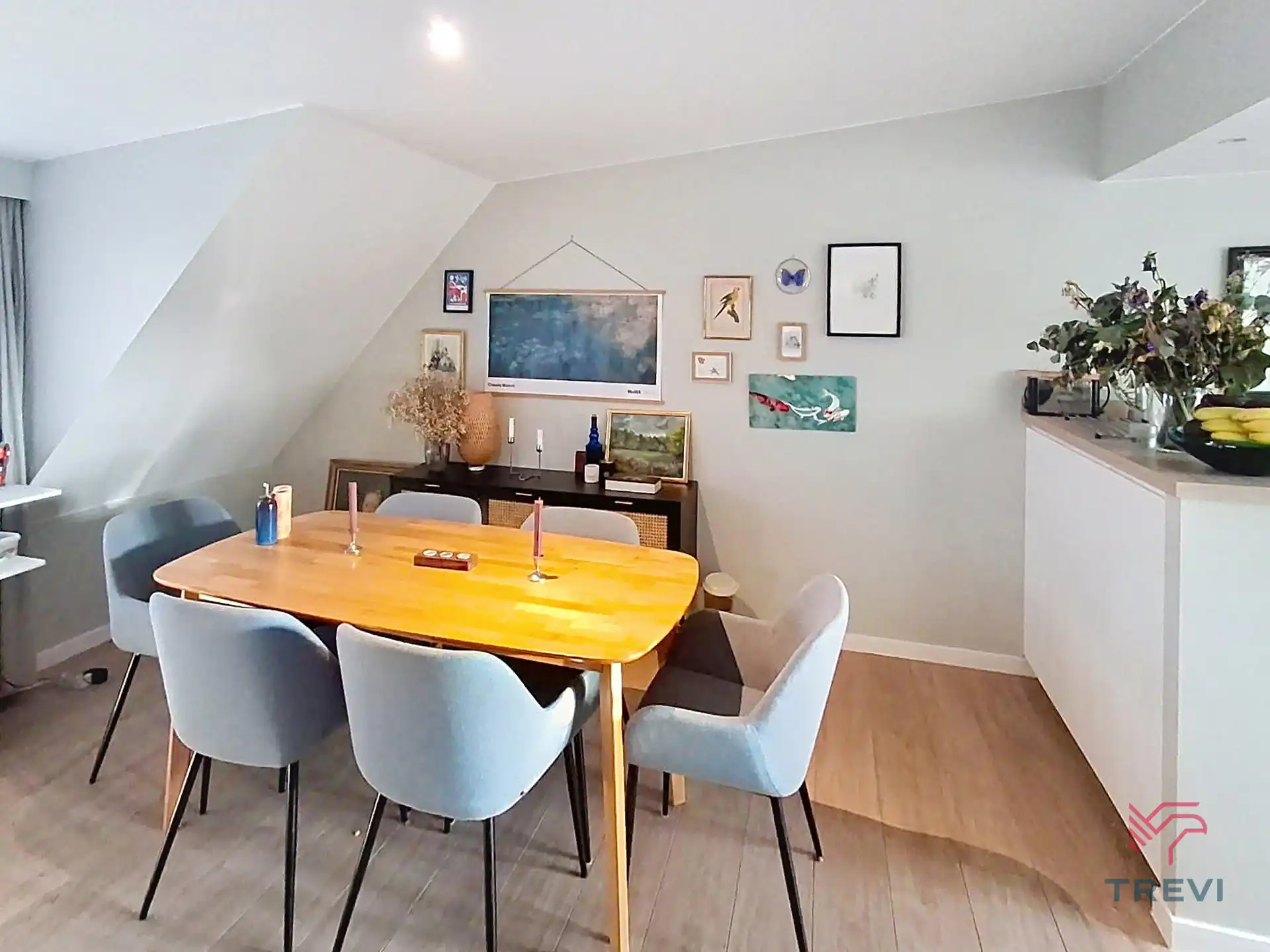 Mooi appartement met 2 slaapkamers foto 3