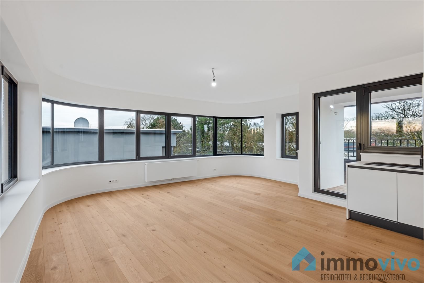 Hoogwaardig vernieuwbouwappartement met 2 slpk's en overdekt terras foto 4