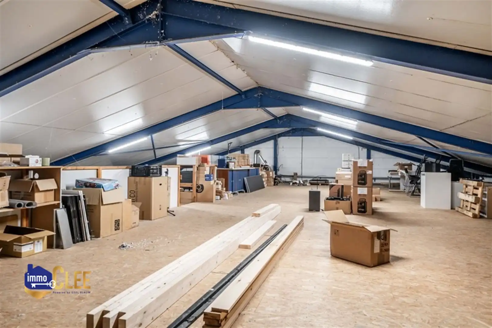 Uniek combinatiepand met conciergewoning en bedrijfshal in KMO-zone Sint-Truiden foto 29