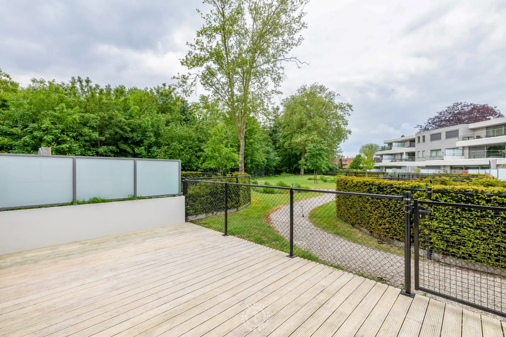 Energiezuinig gelijkvloers appartement met ruim terras foto 3