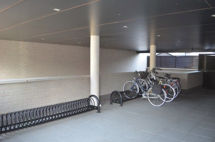 Appartement met twee slaapkamers, autostaanplaats en kelderberging in het centrum. foto 13