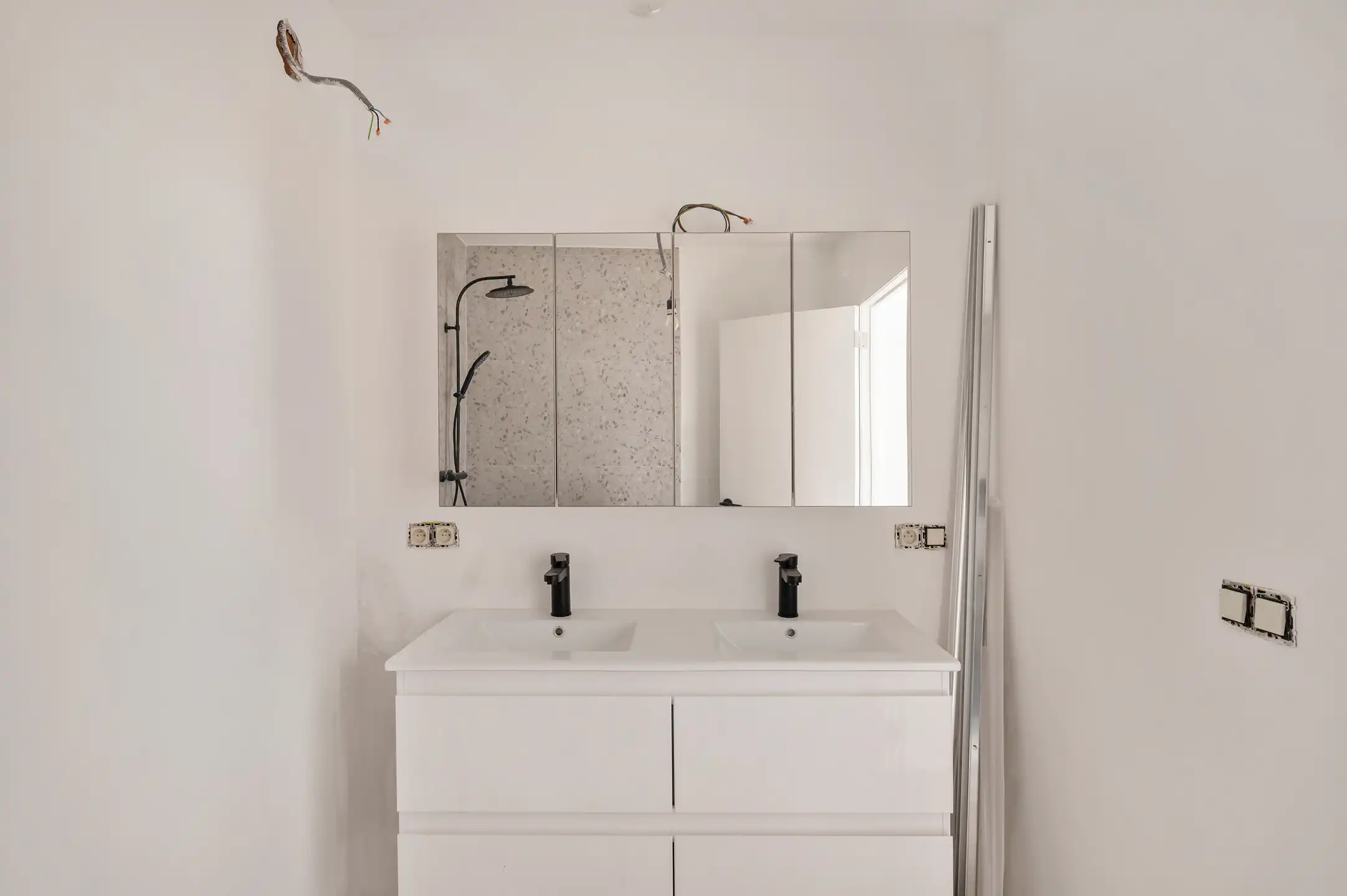 Gerenoveerde triplex in het centrum! foto 17