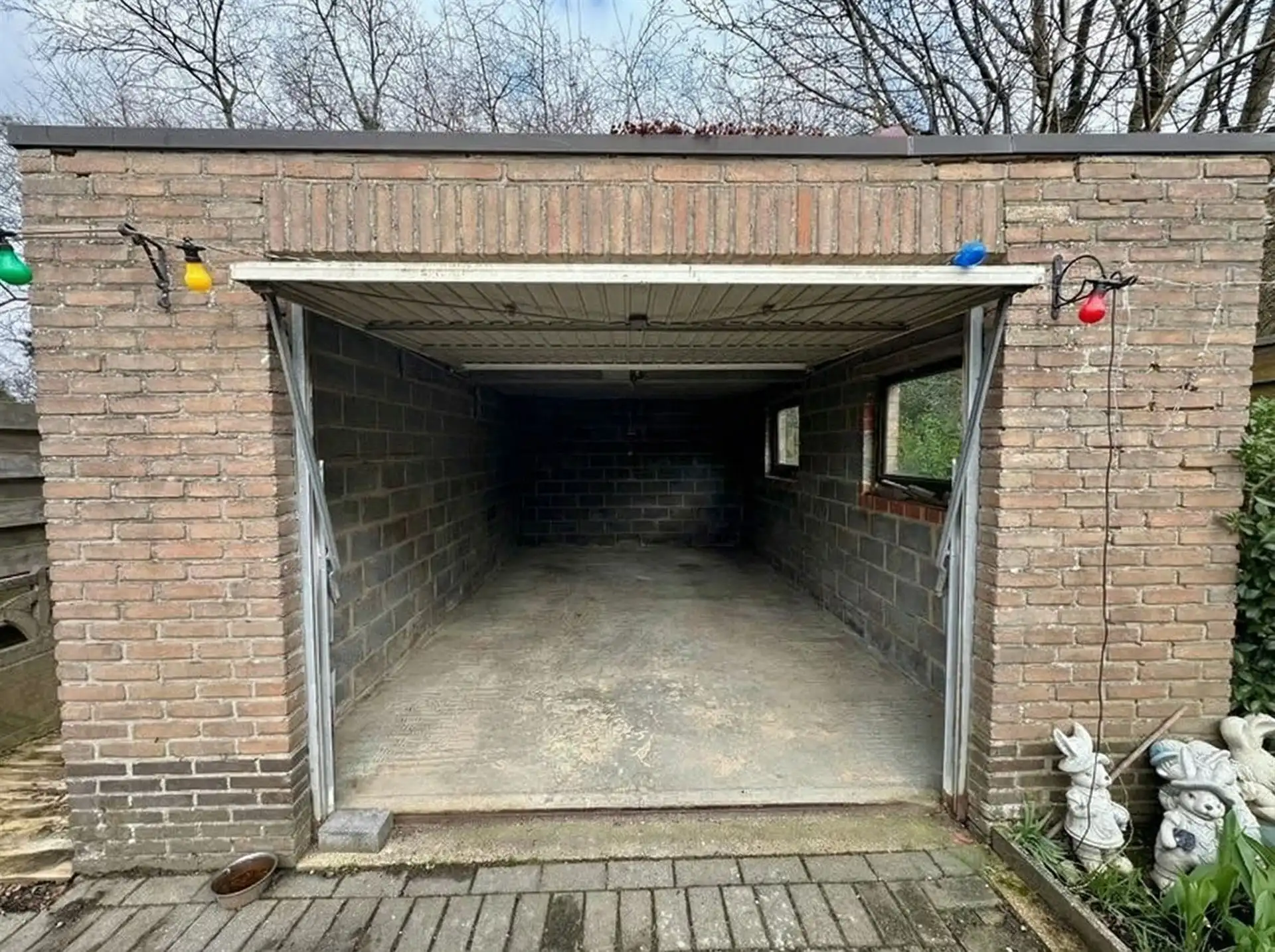 ruime halfopen bebouwing foto 23