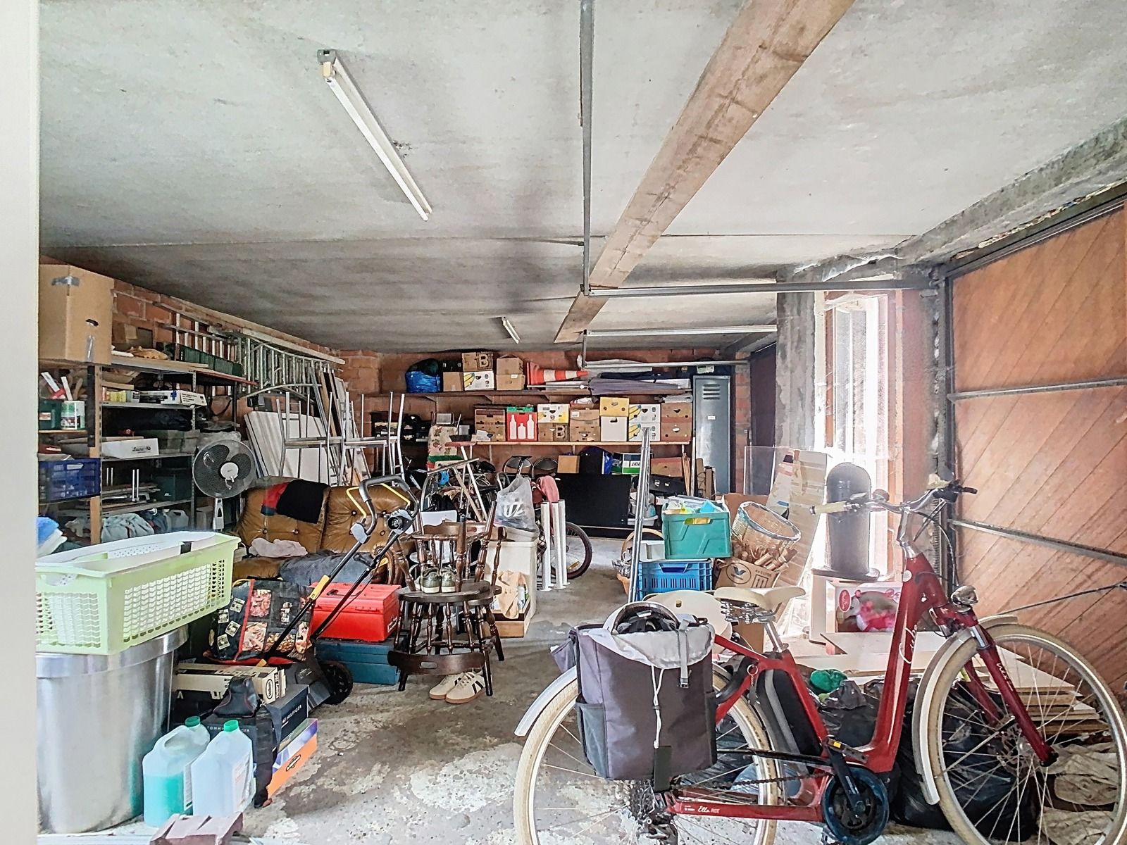 Lichtrijke, Ruime Woning met 3 SLPK, dubbele garage én tuin! foto 18