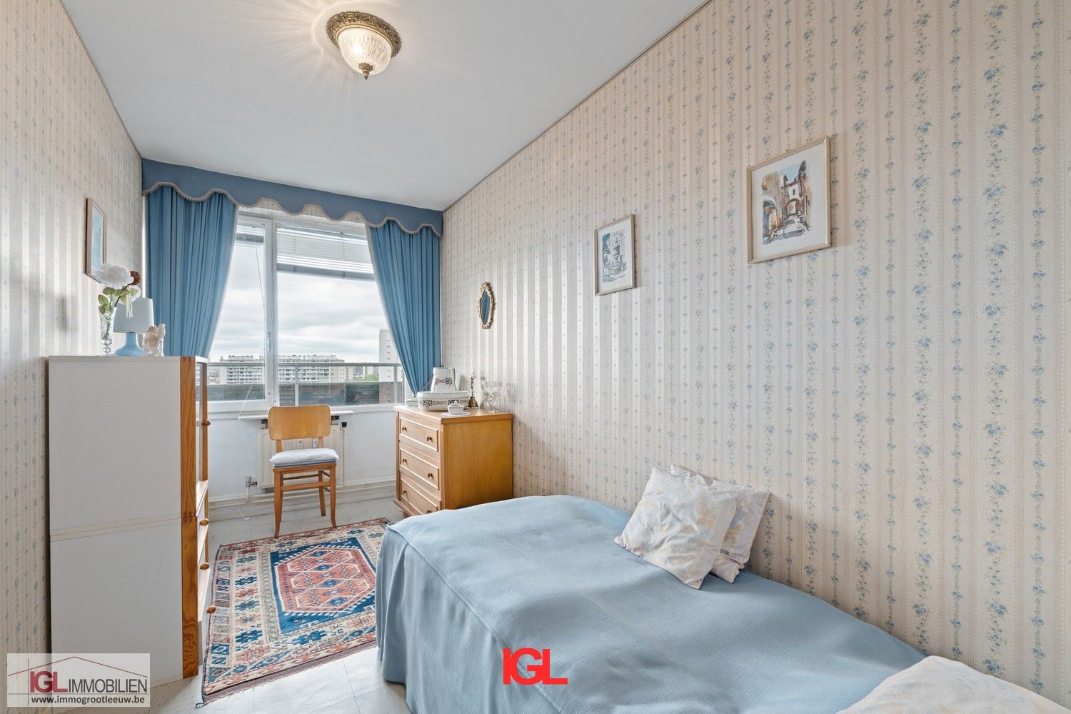 2-slaapkamer appartement te koop met prachtig ver zicht aan de vijvers van Anderlecht foto 7