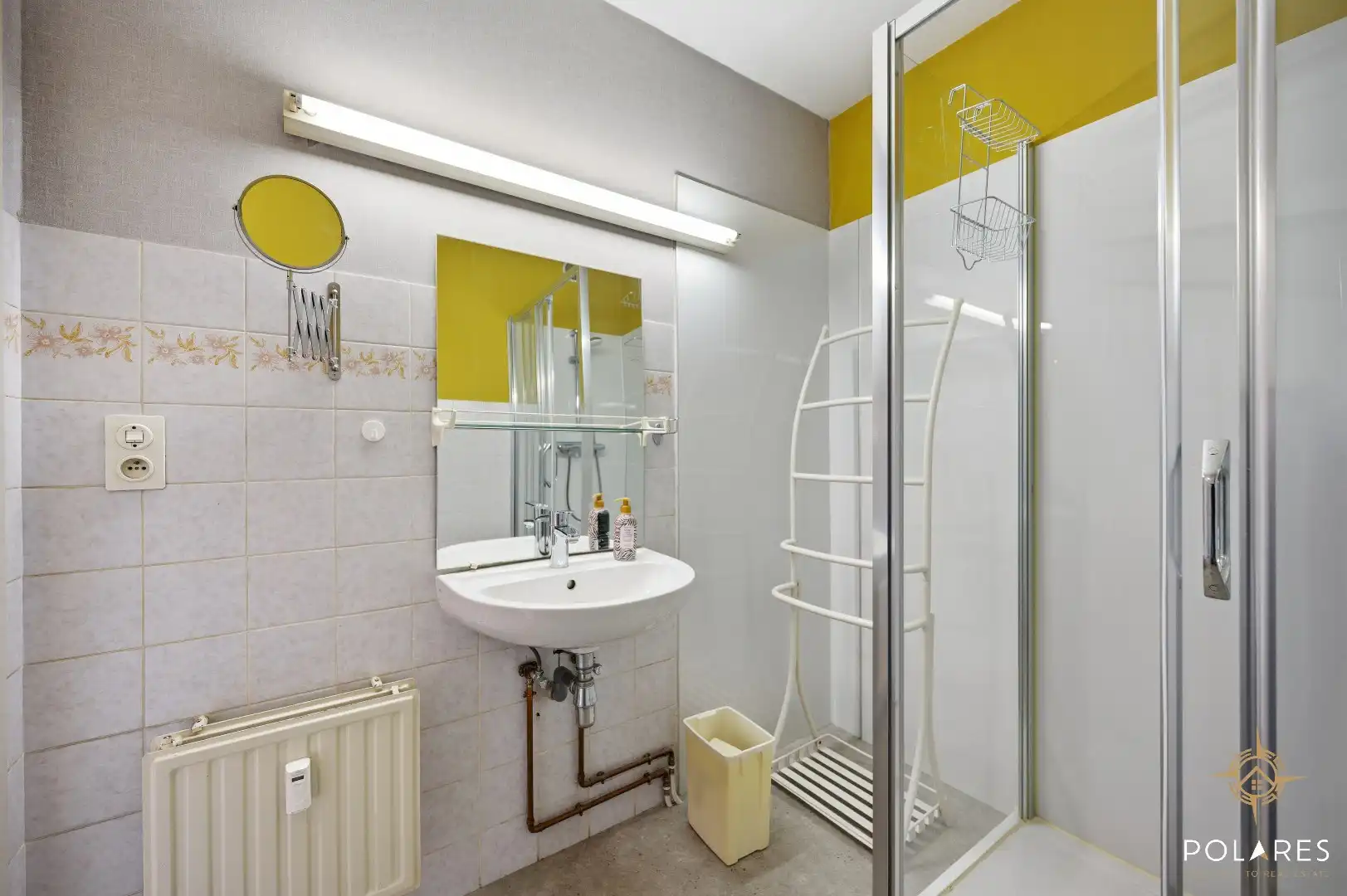 Tweeslaapkamerappartement met kelder én garagebox op een centrale ligging foto 12