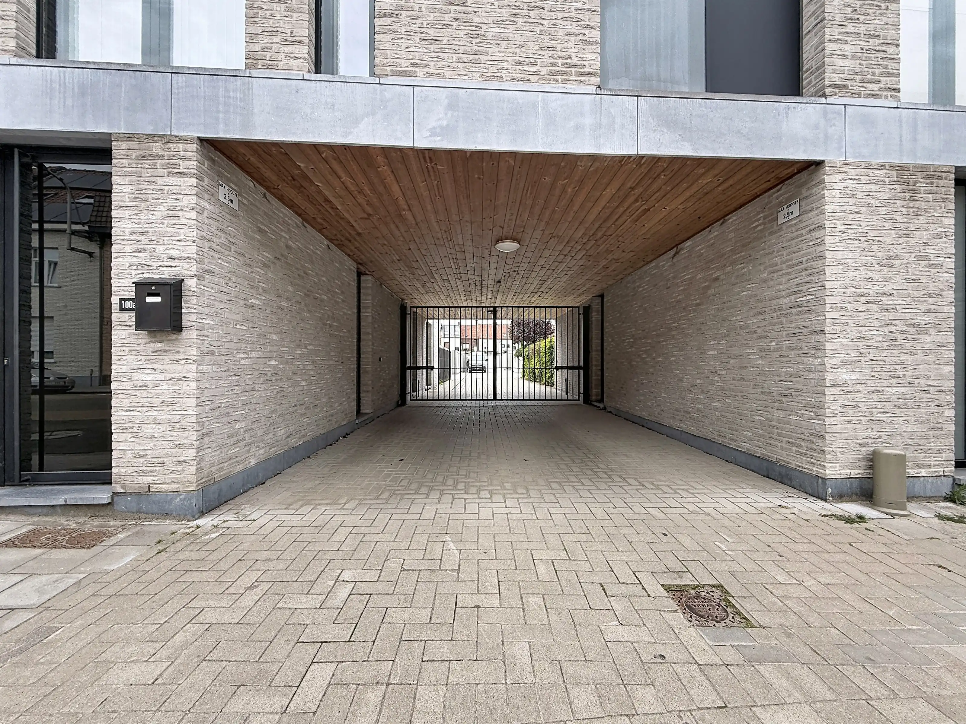BEN (BIJNA ENERGIE NEUTRAAL) WONING TE HUUR MET 4 SLAAPKAMERS EN TUIN foto 27